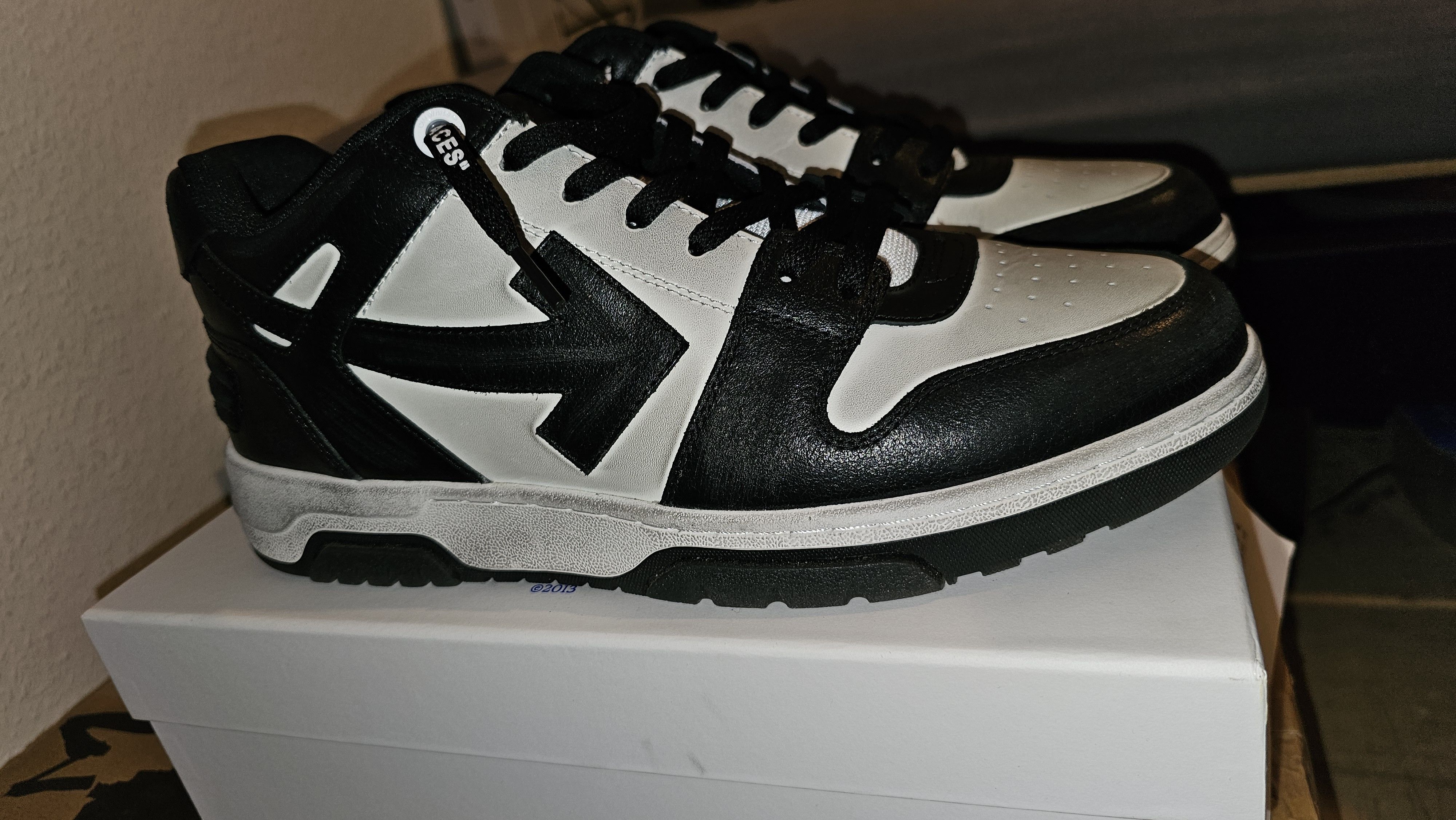 Off-White Off-White Out of Office Size US 13 / EU 46 - 6 Thumbnail
