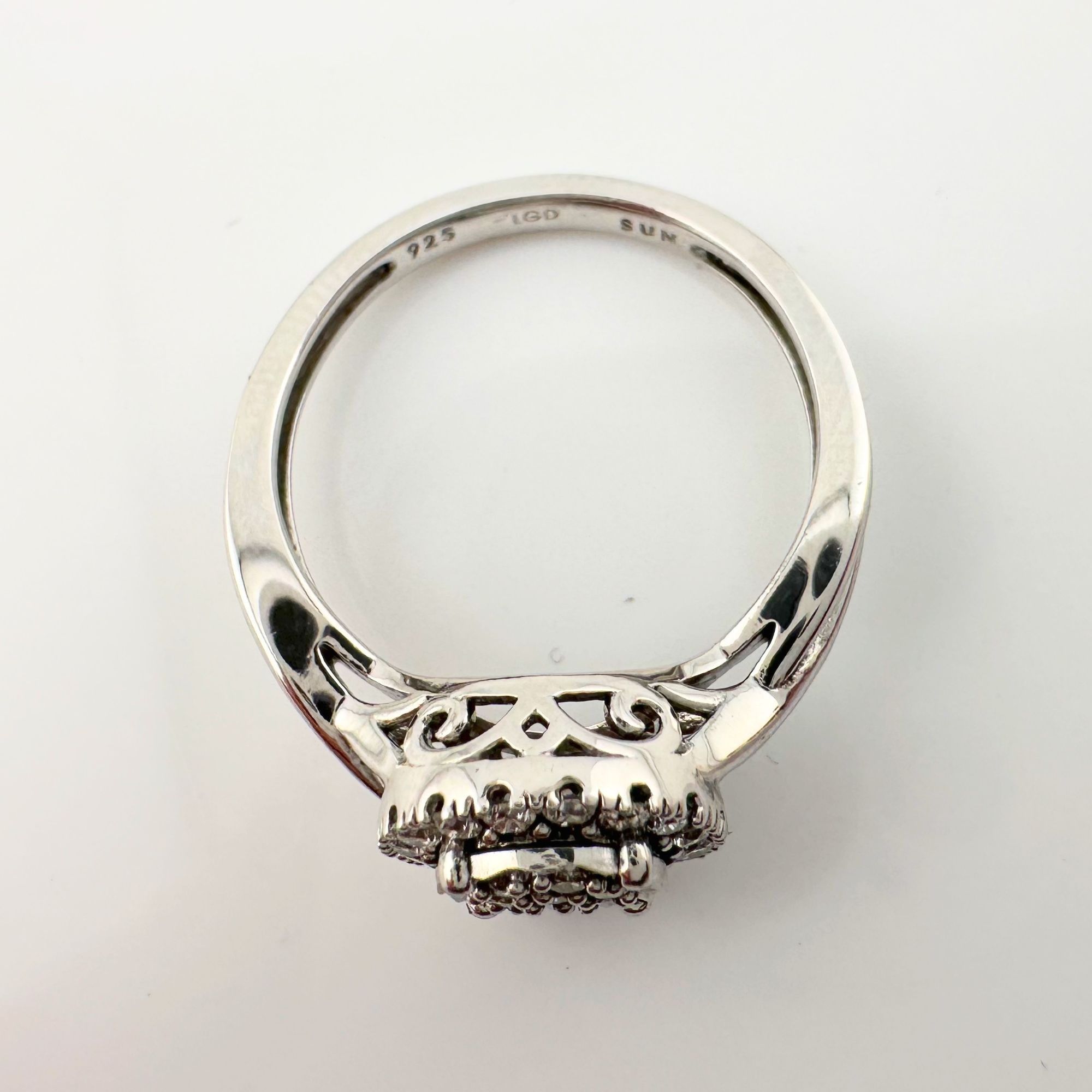 Other 1/4 Ct Lab Grown Diamond Cluster Twisted Shank Ring - SIze 7 Size ONE SIZE - 8 Thumbnail