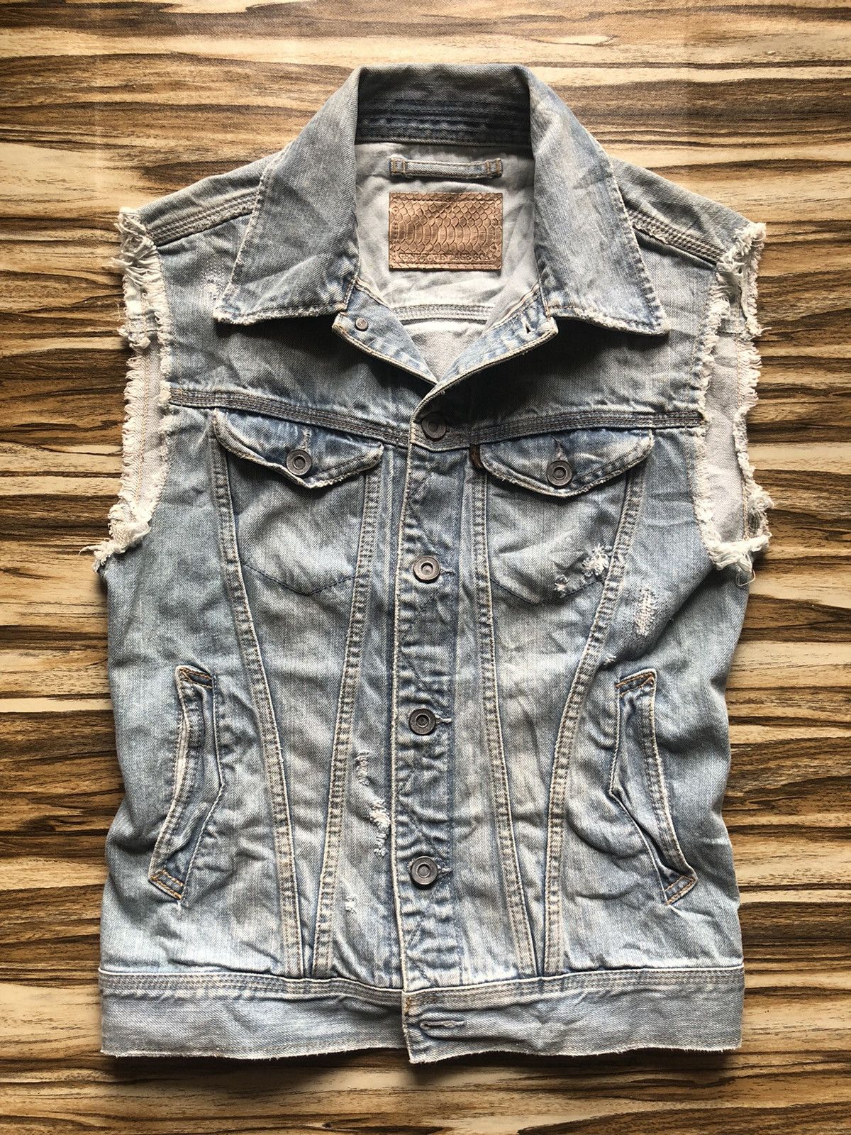 Le Grande Bleu (L.G.B.) 🇯🇵Goa Denim Selvedge sleveless Jacket Kapital Sid Vicious Size US M / EU 48-50 / 2 - 1 Thumbnail