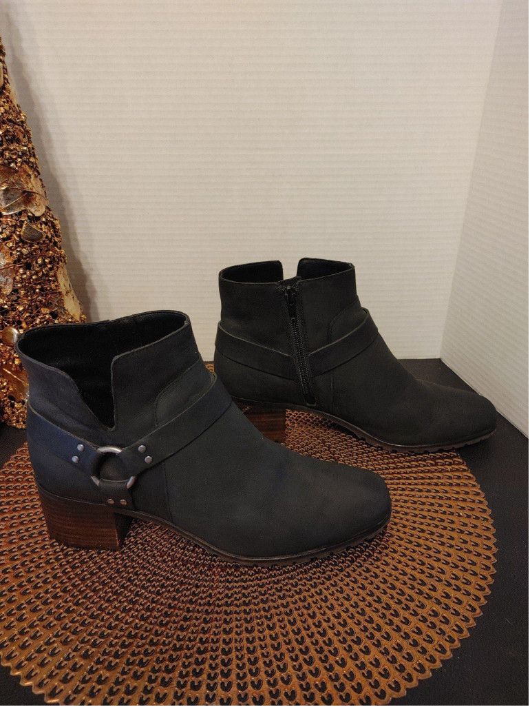 Lucky Brand Lucky Brand Boots size 8 1/2 Size US 8.5 / IT 38.5 - 4 Thumbnail