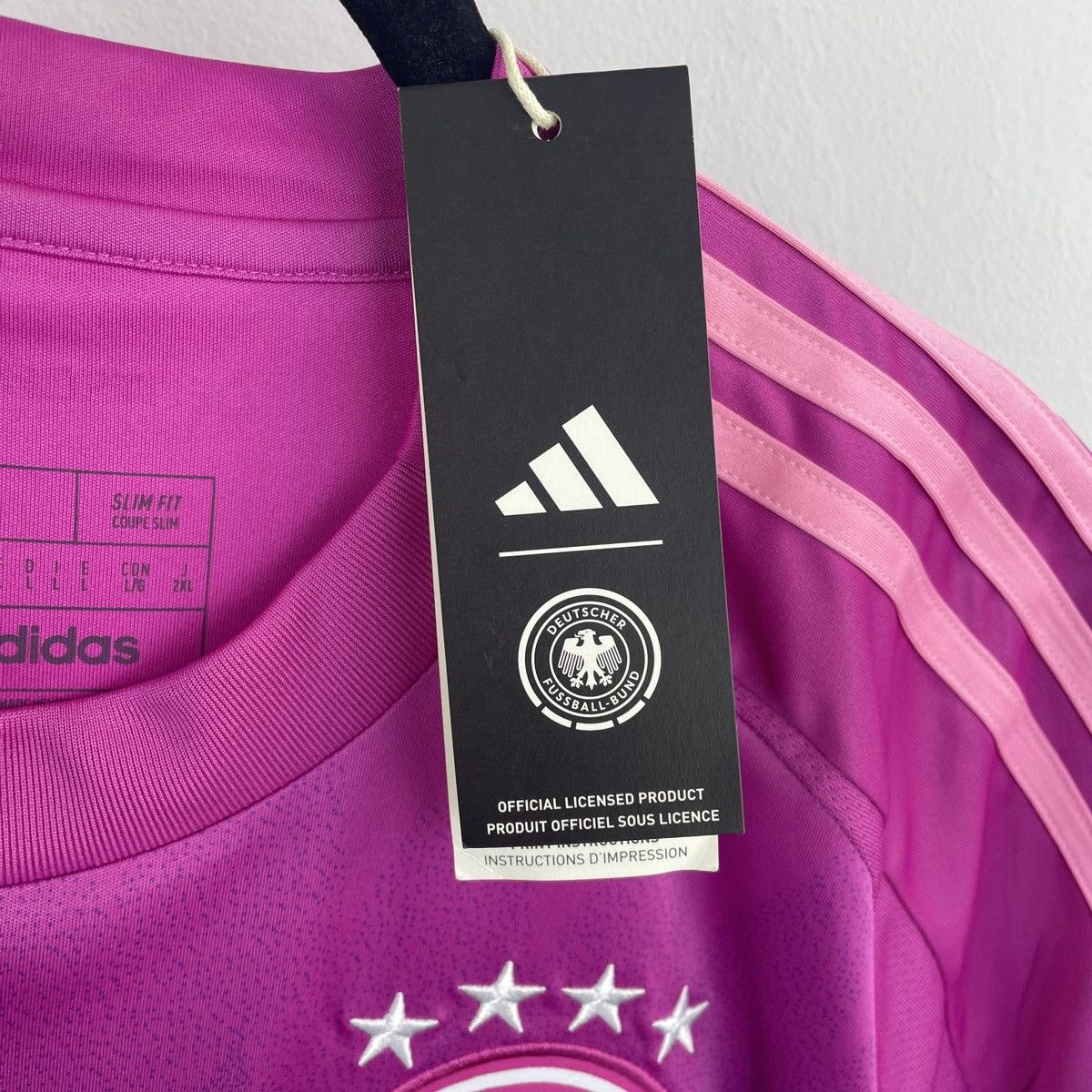 Adidas Germany Toni Kroos Adidas Genuine Jersey 2024/2025 size L Size US L / EU 52-54 / 3 - 7 Thumbnail