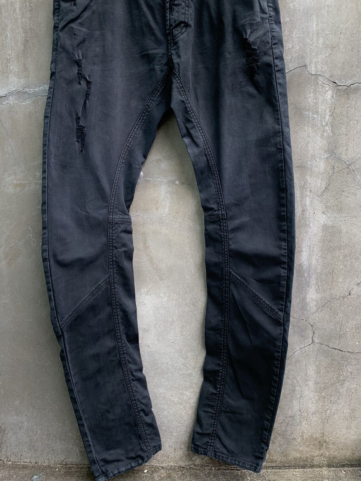 John Galliano Banana Cut Distressed Pants Size US 30 / EU 46 - 3 Thumbnail