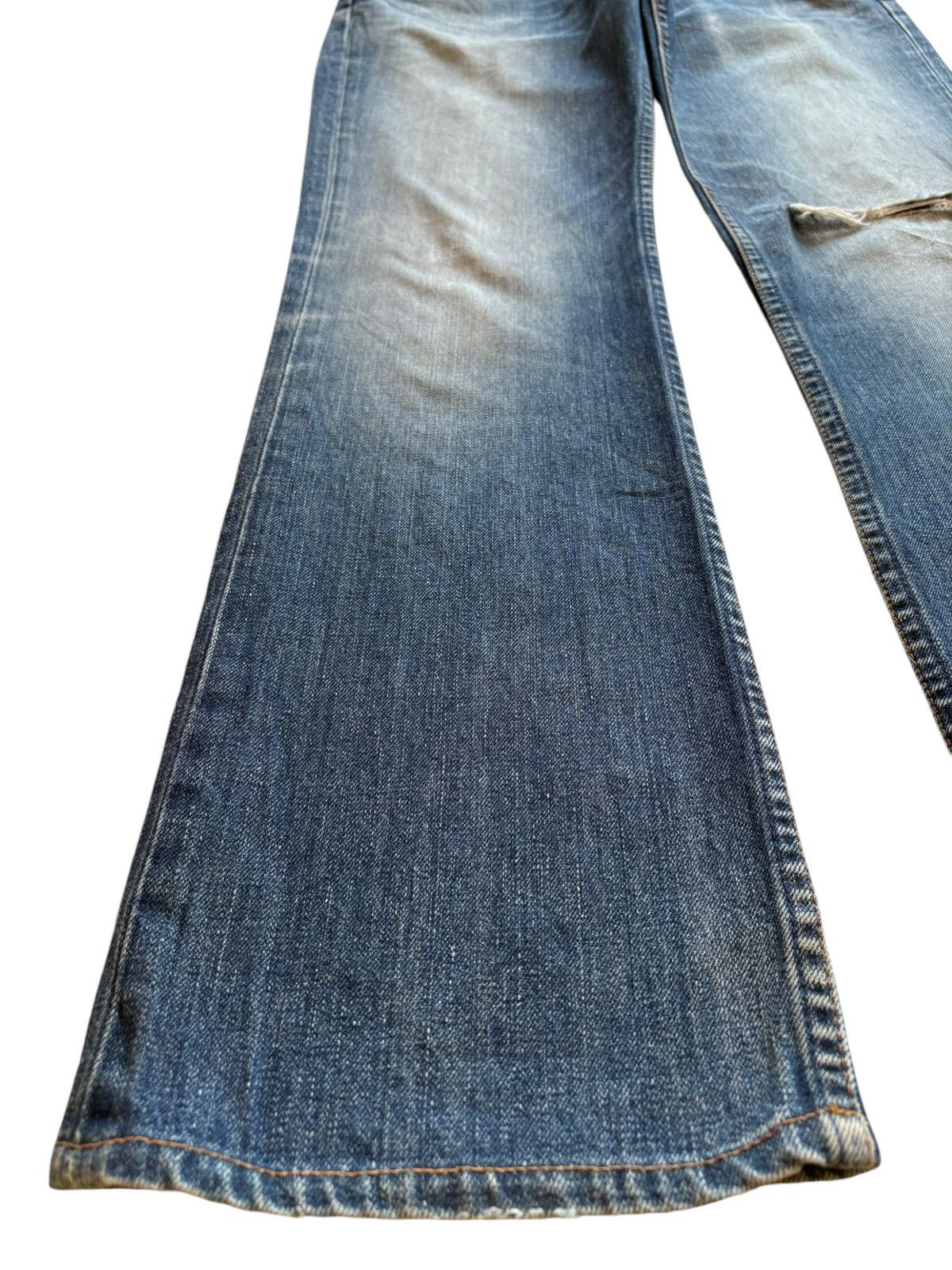 Levi's × Levi's Vintage Clothing Vintage 90s Levis 577 Faded Blue Wash Distress Bootcut Jeans Size 32" / US 10 / IT 46 - 6 Thumbnail