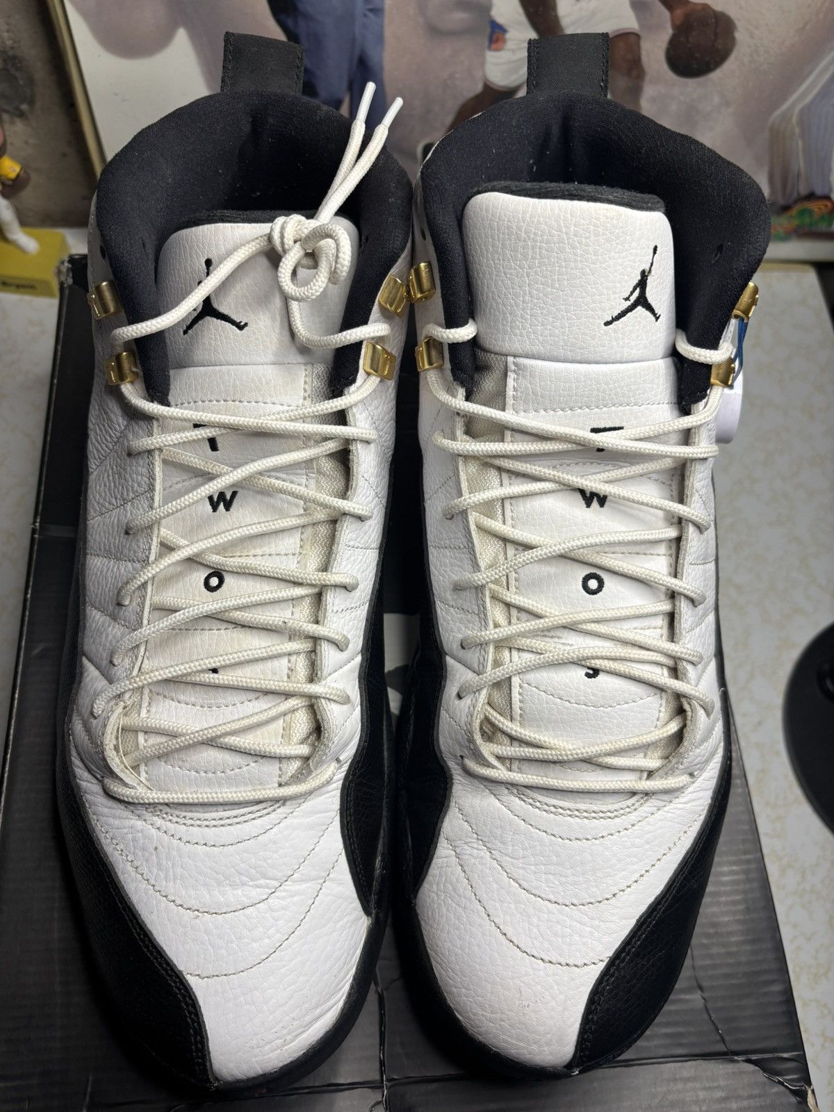 Jordan Brand Air Jordan 12 Retro 2013 Taxi 2013 Size US 13 / EU 46 - 2 Thumbnail