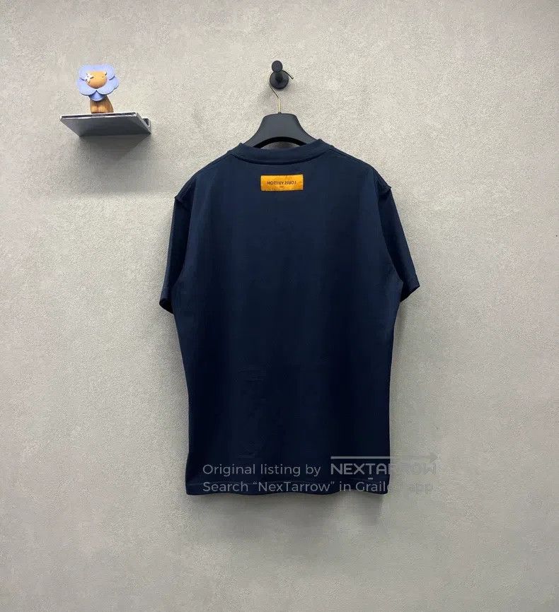 Louis Vuitton Louis Vuitton Solid Logo Crew Neck Short Sleeve Size US M / EU 48-50 / 2 - 2 Thumbnail