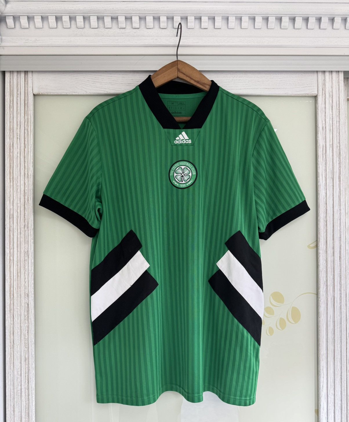 Adidas Celtic Glasgow 2022-2023 Icon Soccer Jersey Football Shirt Size US M / EU 48-50 / 2 - 1 Thumbnail