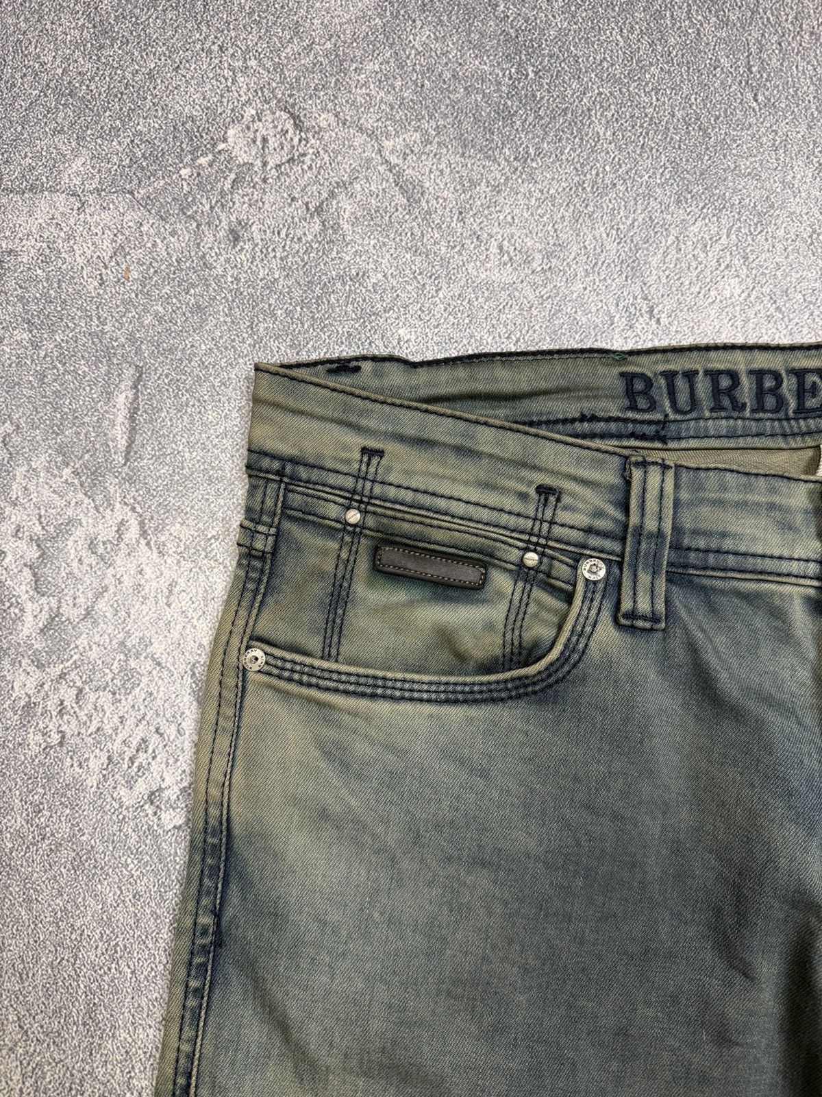 Burberry Vintage Y2K Burberry Jeans Size US 34 / EU 50 - 3 Thumbnail