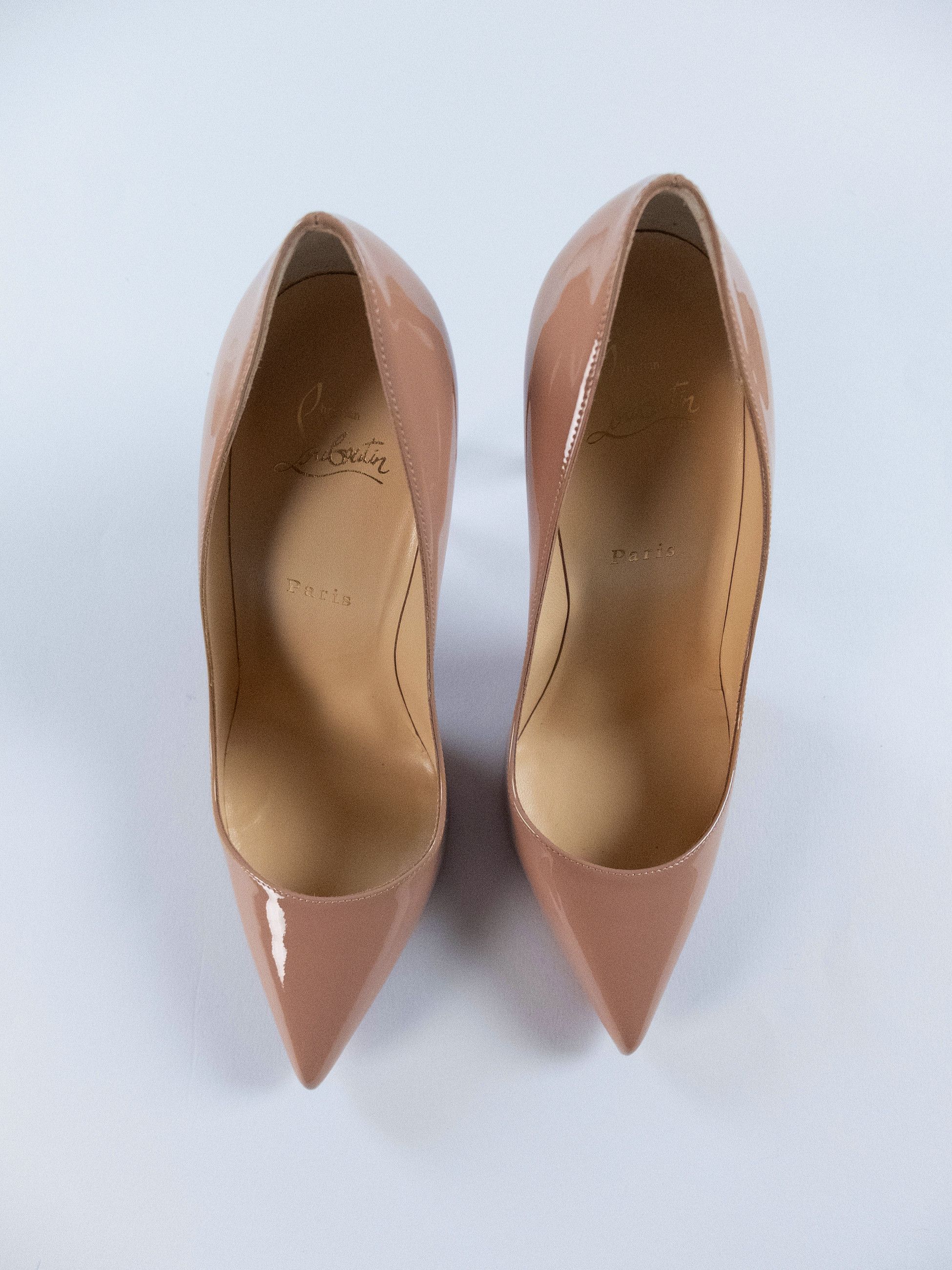 Christian Louboutin CHRISTIAN LOUBOUTIN Kate nude beige patent leather pumps 10 Size US 10 / IT 40 - 3 Thumbnail