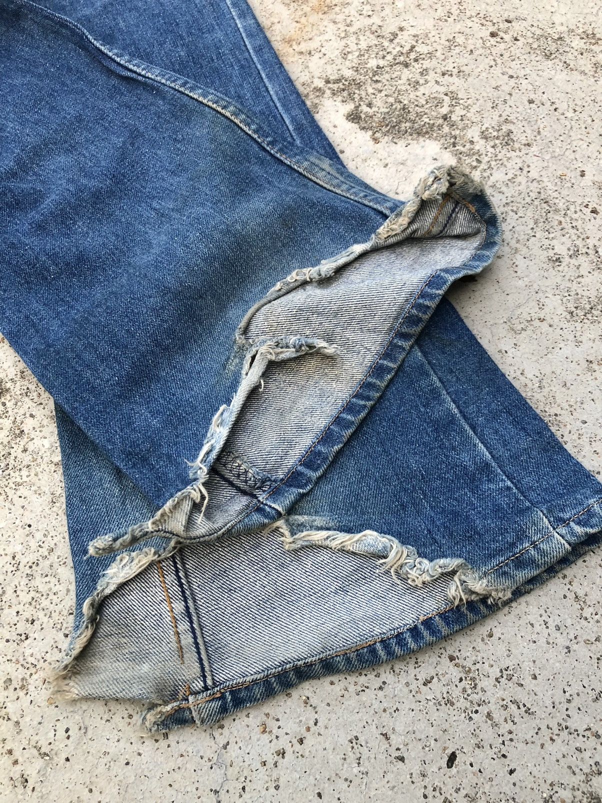 Levi's VINTAGE FLARED LEVIS 646 ORANGE TAB Size US 28 / EU 44 - 7 Thumbnail