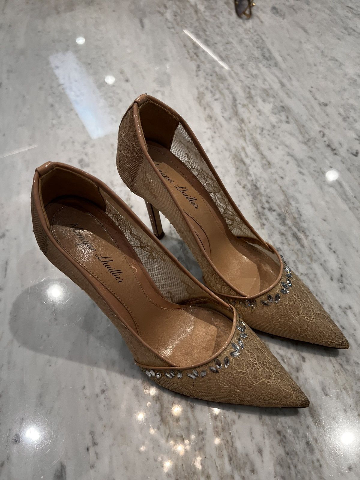 Monique Lhuillier Classy lace nude pump Size US 6.5 / IT 36.5 - 21 Thumbnail