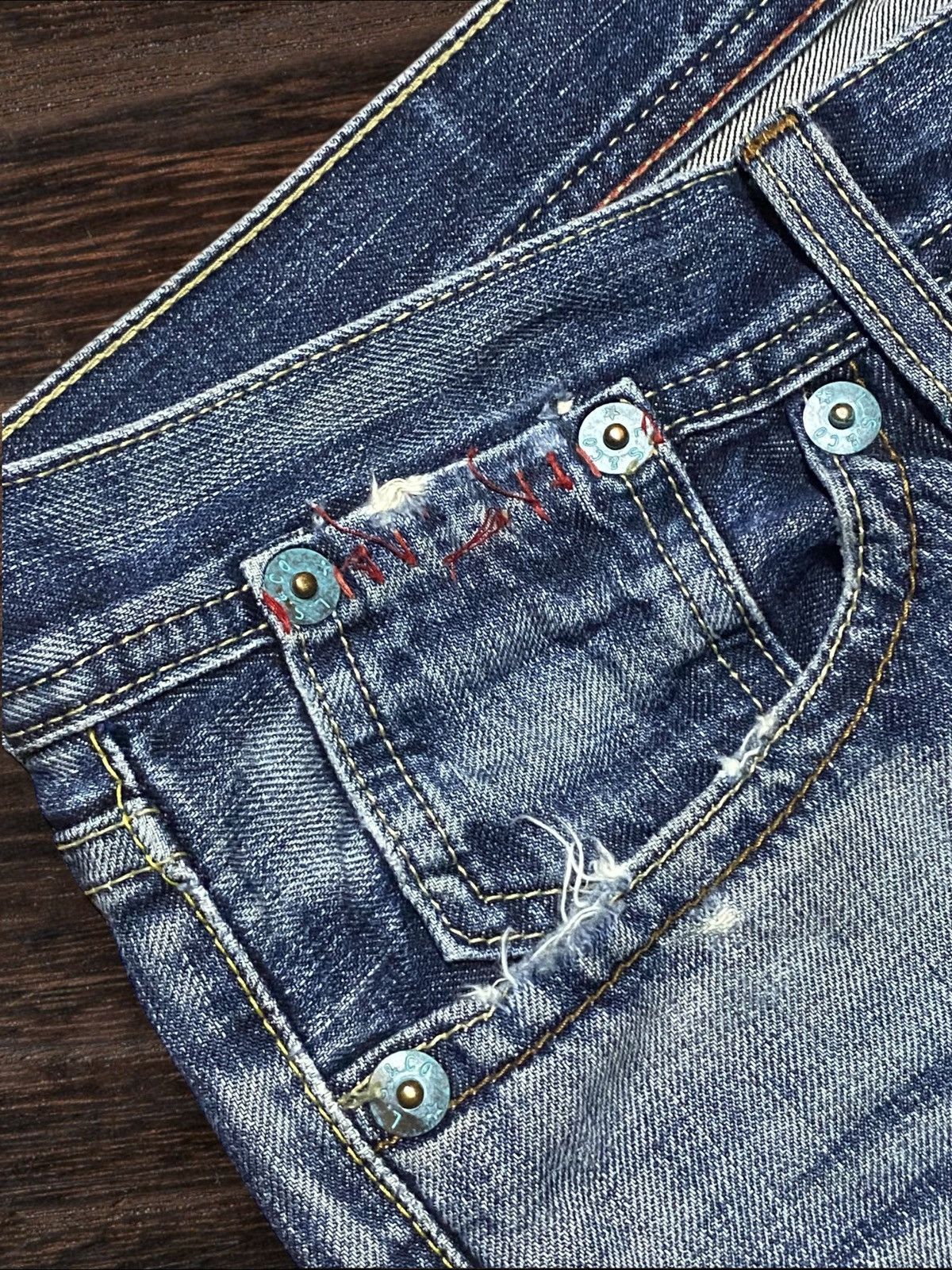 Levi's Vintage Levis Redloop Fade Wash Distressed Loose Jeans Size US 33 - 9 Thumbnail