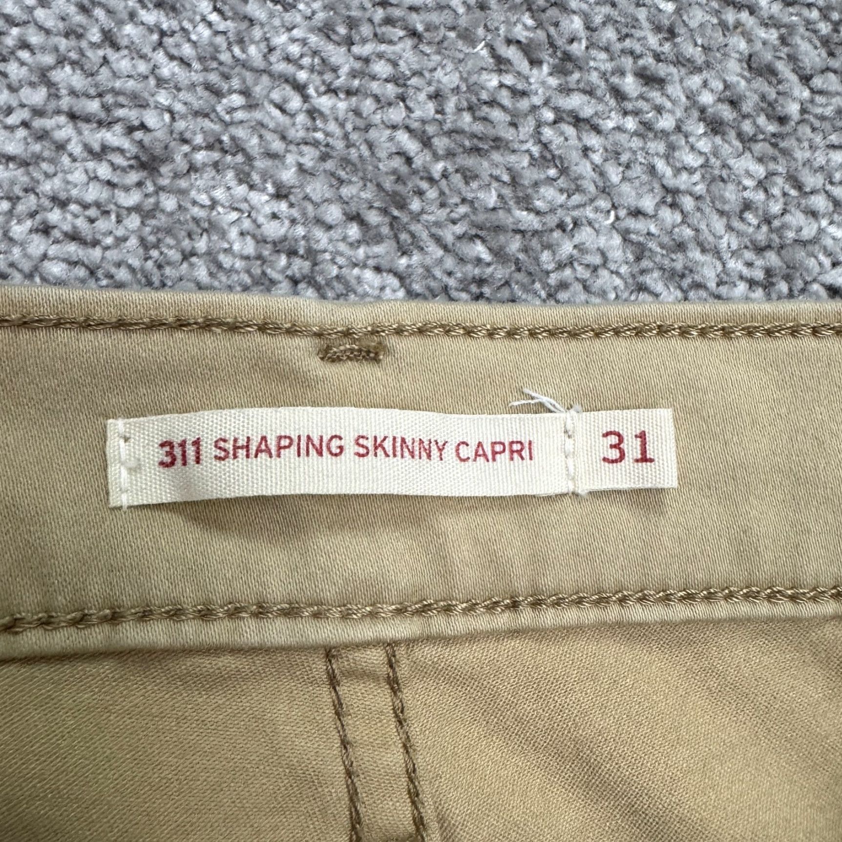 Levi's Levi's 311 Shaping Skinny Capri Pants Womens 31 Tan Khaki Mid Rise Stretch 32x22 Size 24" / US 00 / IT 34 - 6 Thumbnail