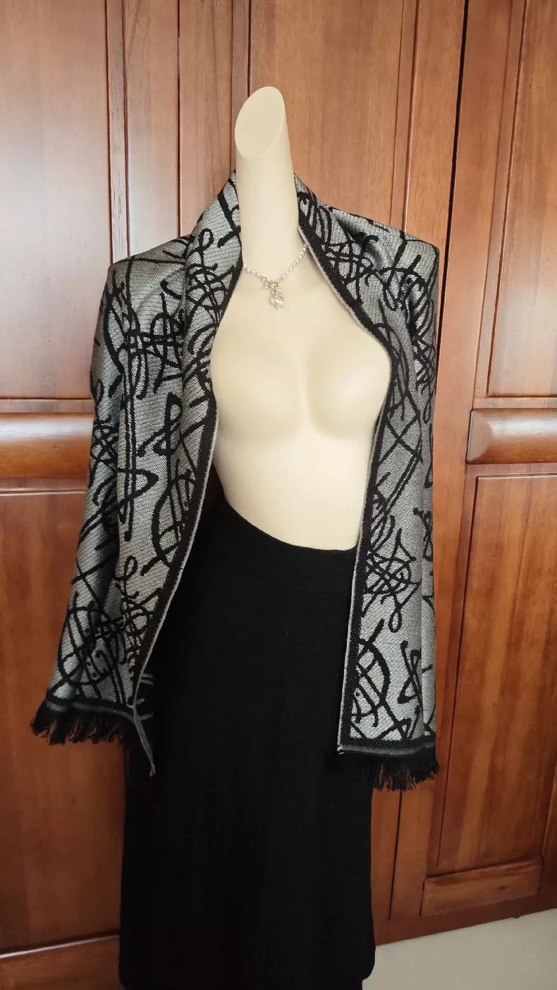 Vivienne Westwood Saturn graffiti double-sided tassel scar