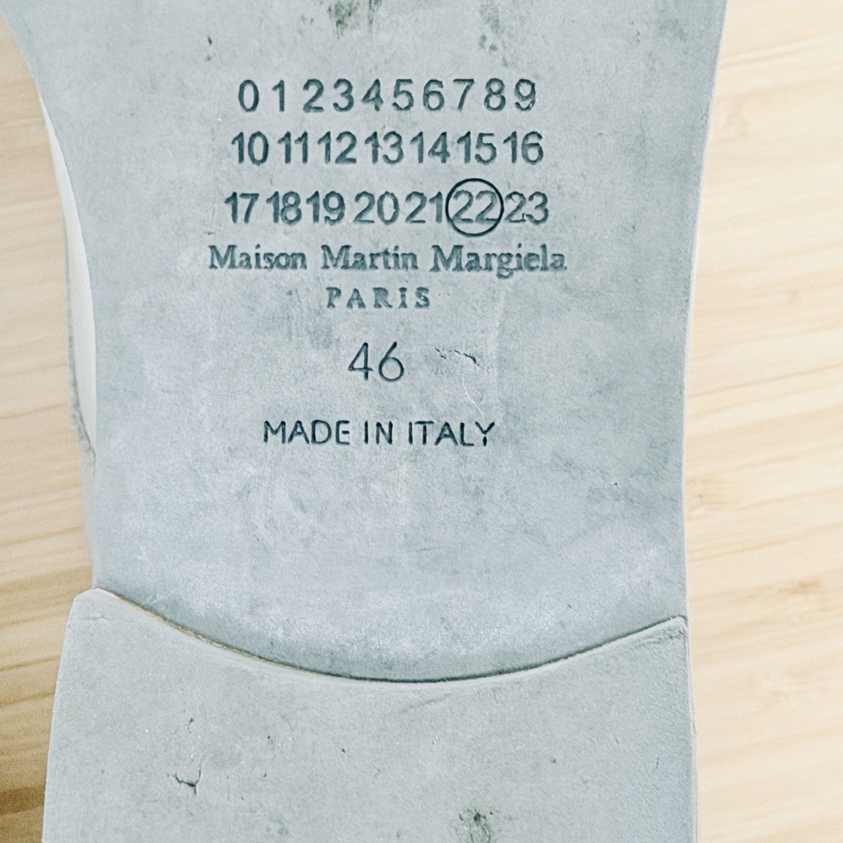 Maison Margiela Margiela Line 22 Distressed Suede White/Grey size 13 Size US 13 / EU 46 - 2 Thumbnail