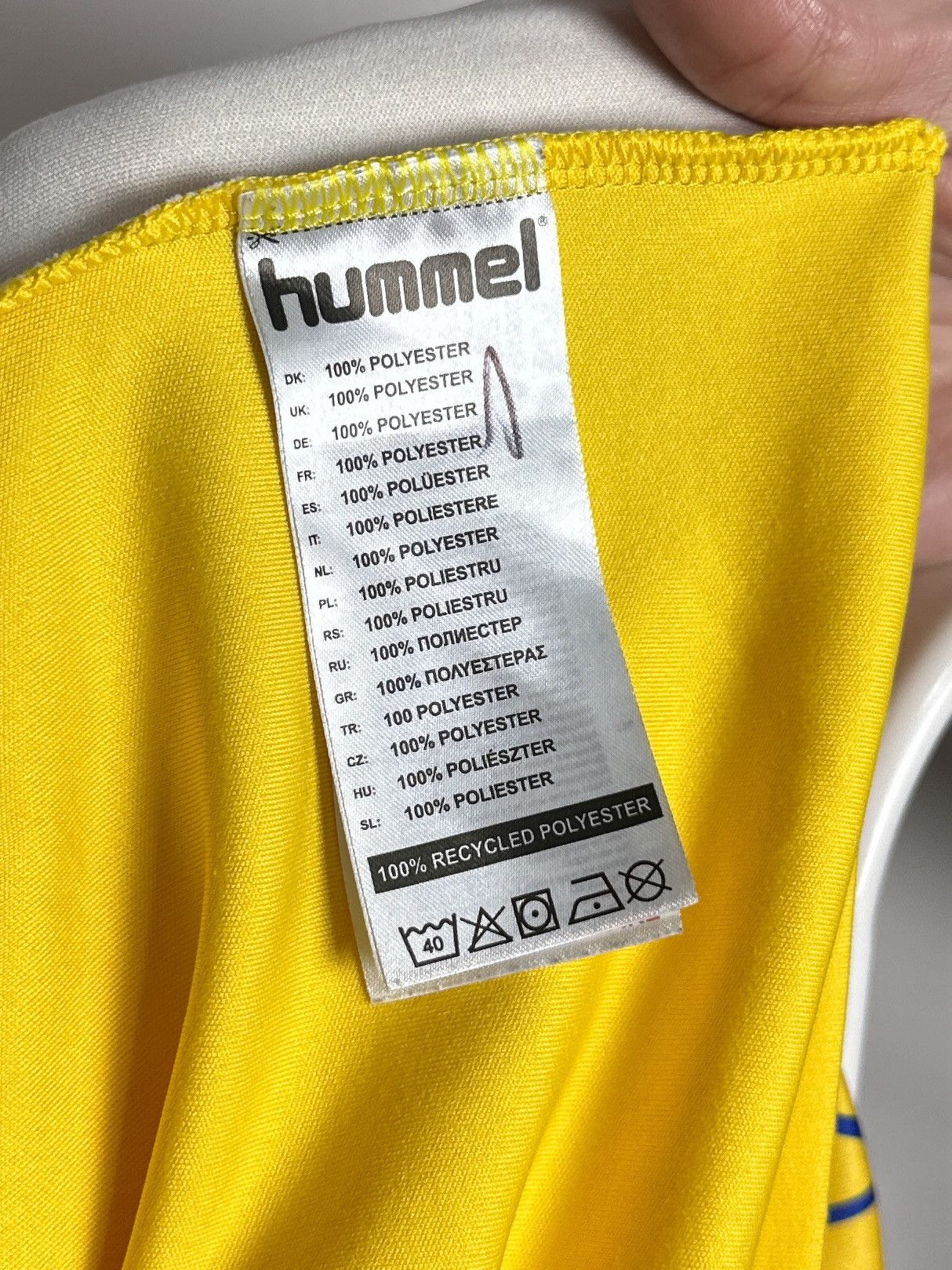 Hummel Hummel Everton Football Shirt+Shorts Jersey Third 2022/23 Size US S / EU 44-46 / 1 - 7 Thumbnail