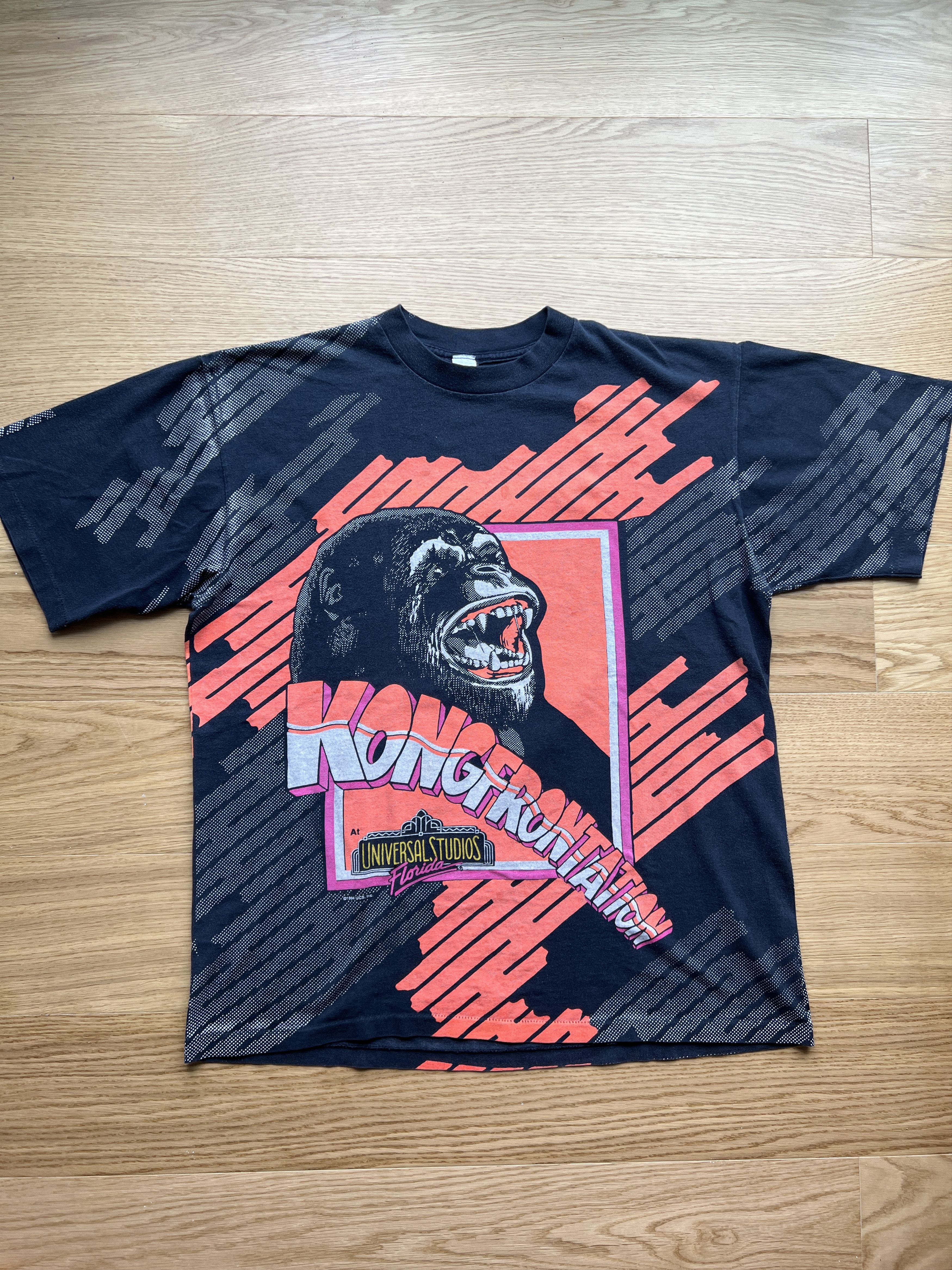 image of Universal Studios x Vintage Kongfrontation. Universal X Thomas English Muffins Tee in Black (Size X