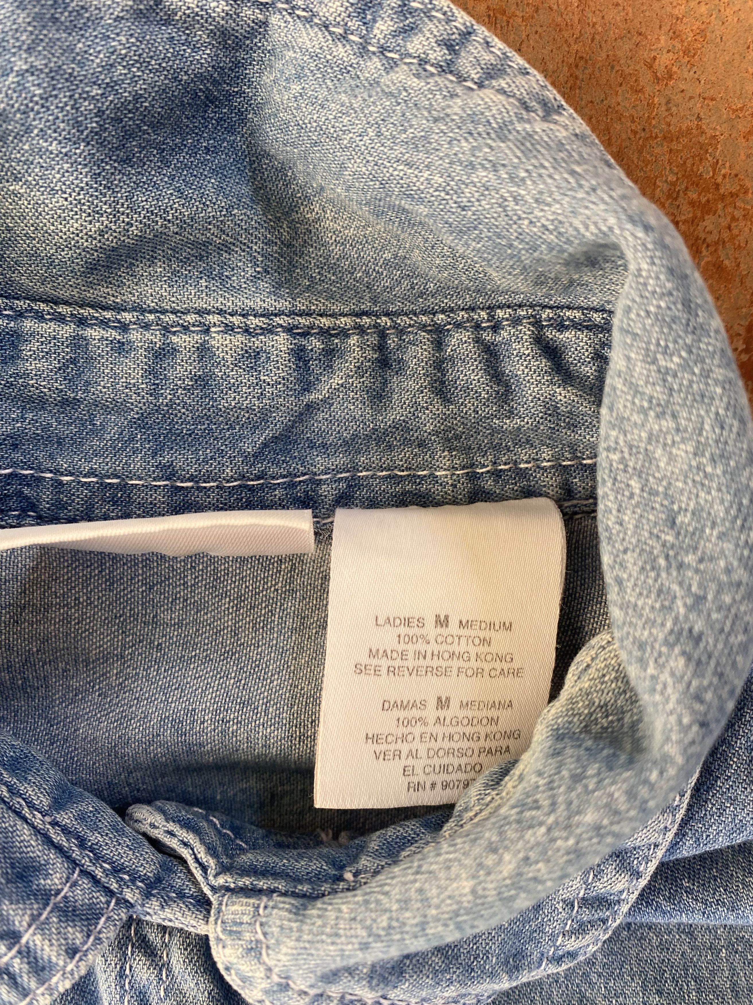 Vintage Vintage Christmas Denim Buttoned Shirt Size M / US 6-8 / IT 42-44 - 3 Thumbnail