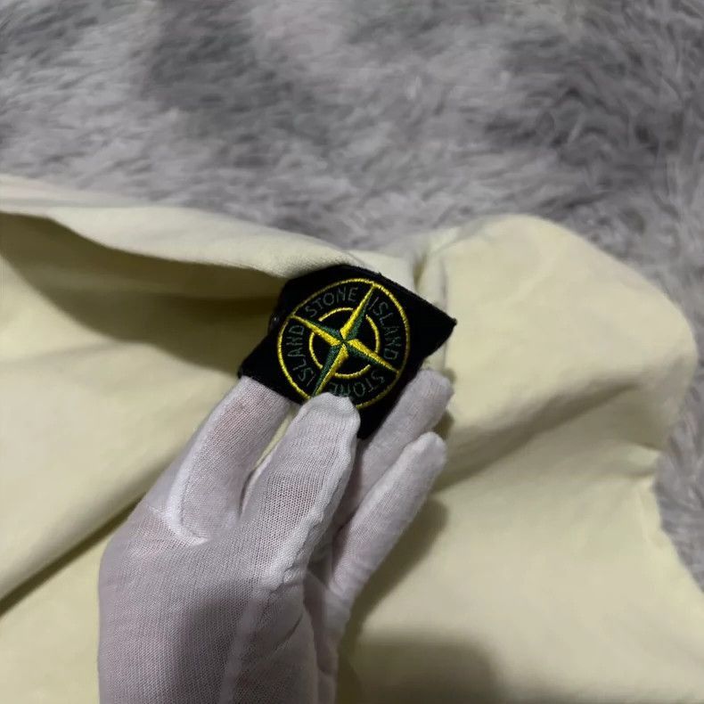 Stone Island Stone Island Crewneck Sweatshirt in Light Yellow -2506 Size US L / EU 52-54 / 3 - 5 Thumbnail