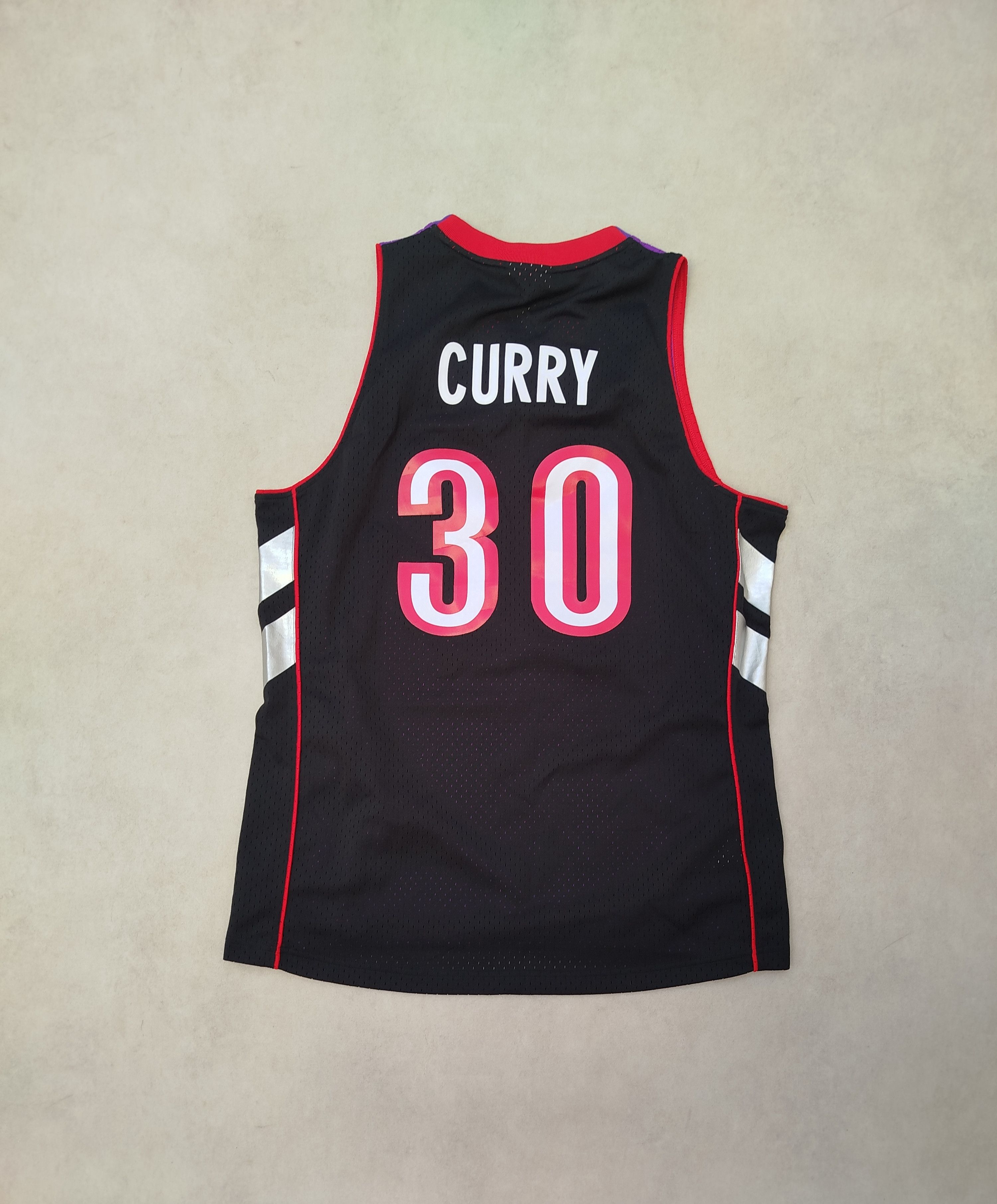 Mitchell & Ness MITCHELL & NESS NBA SWINGMAN JERSEY TORONTO RAPTORS Size US L / EU 52-54 / 3 - 7 Thumbnail