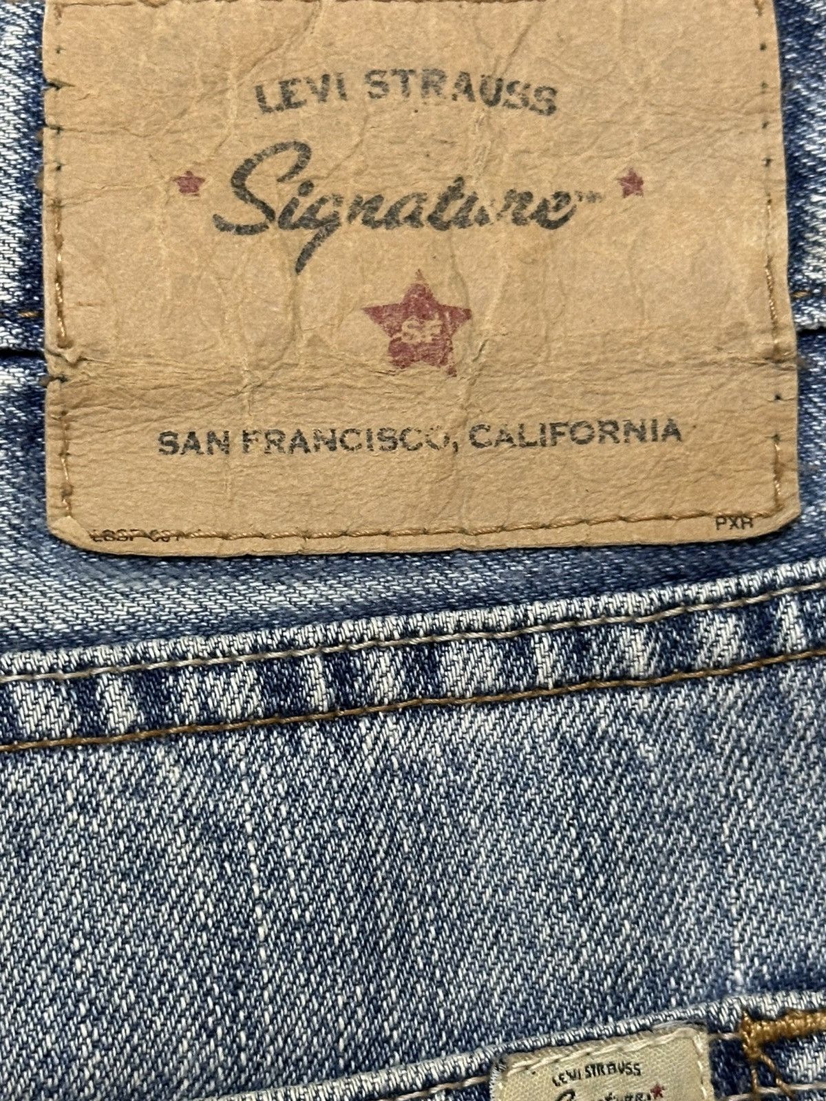 Levi's Vintage 90s Levis Signature Faded Wash Distress Baggy Jeans Size US 34 / EU 50 - 9 Thumbnail