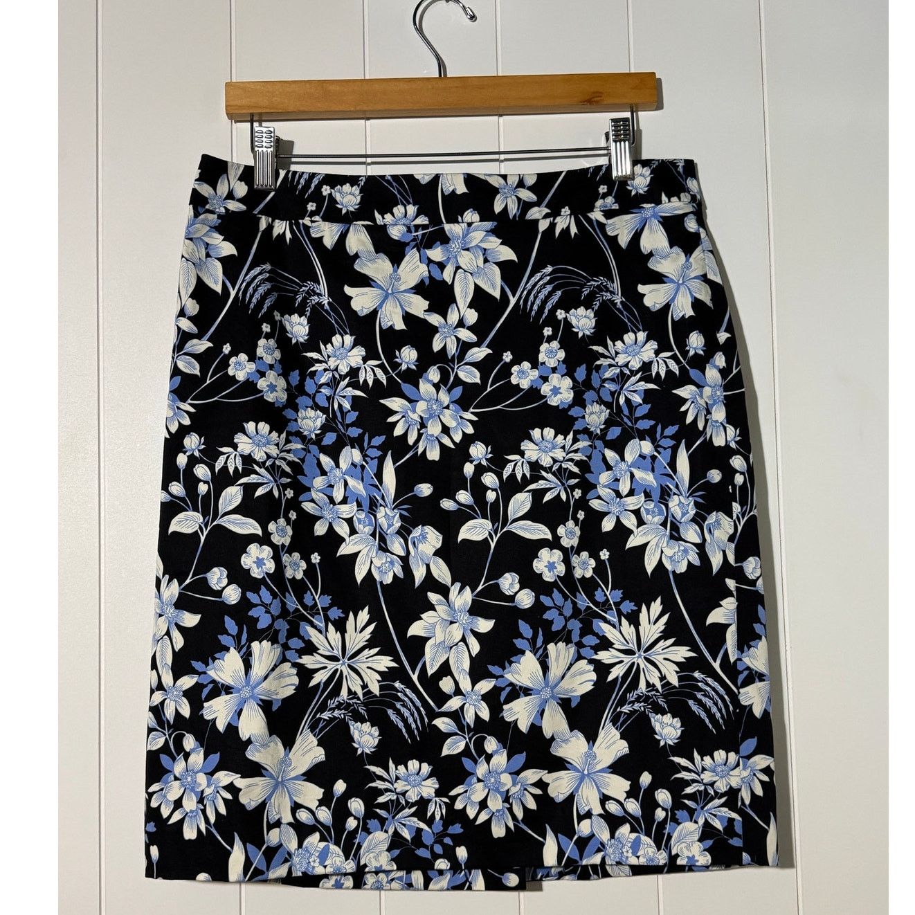 Other Talbots Floral Sateen Pencil Knee Length Skirt Petite 12 Size 34" / US 12 / IT 48 - 4 Thumbnail