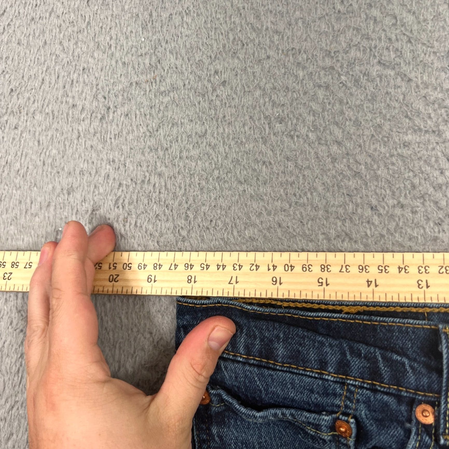 Levi's VINTAGE Levi's Bermuda Shorts 9" Distressed Denim Men 36 Dark Blue Casual Beach 90s Mens Size US 36 / EU 52 - 4 Thumbnail