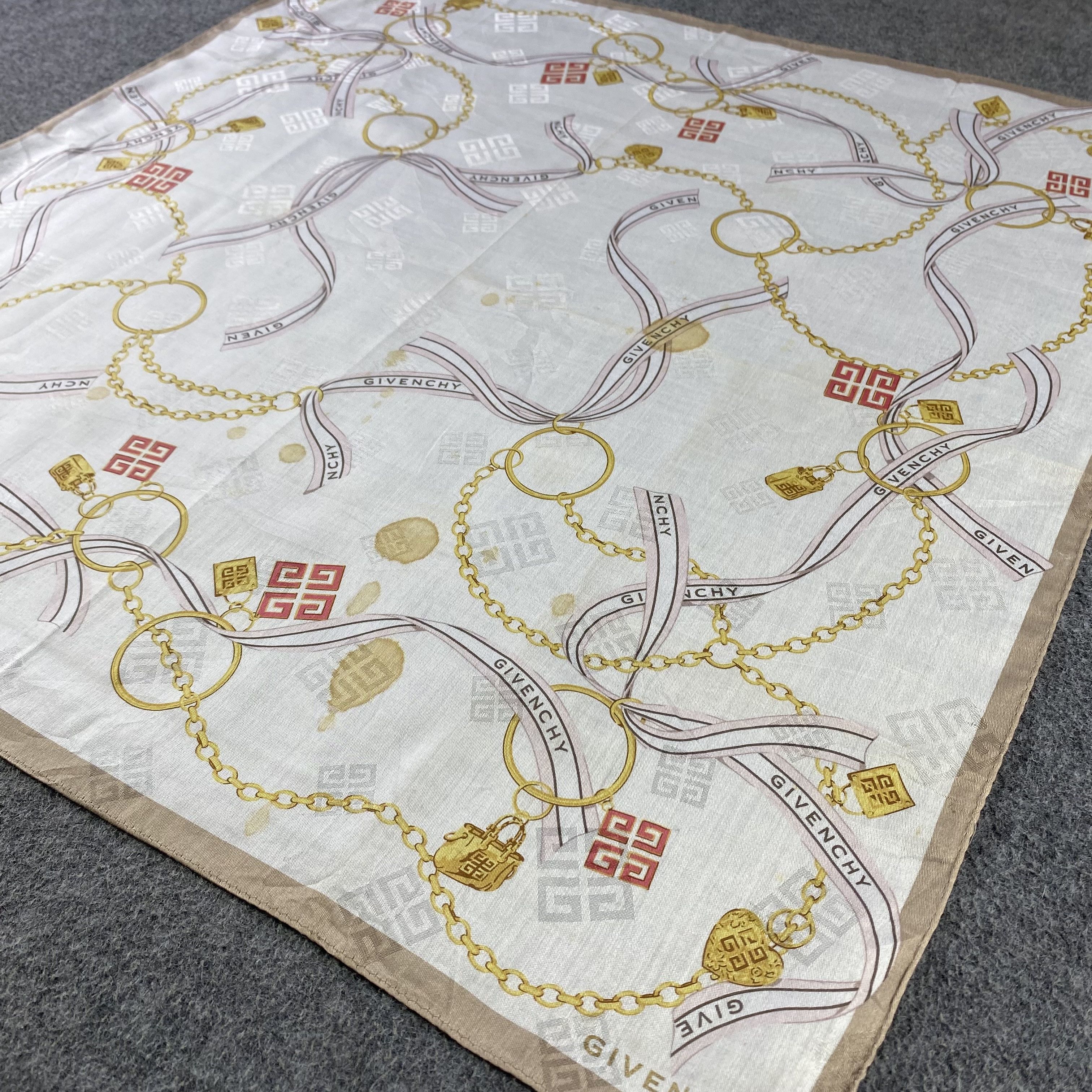 Vintage Givenchy Handkerchief/Neckerchief/Bandana HC733 Size ONE SIZE - 2 Thumbnail