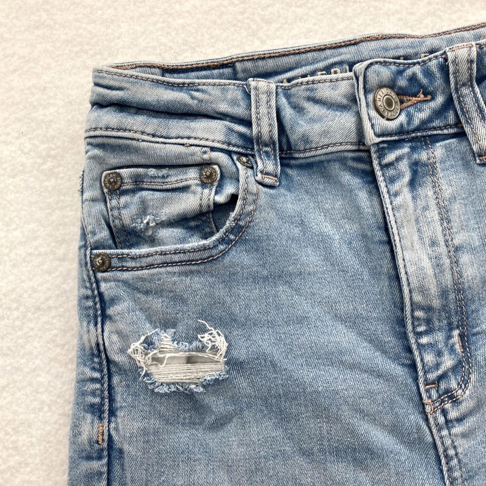 American Eagle Outfitters VINTAGE American Eagle Outfitters Jeans Womens 0 Flared Leg Blue High Rise 29in Stretch Distressed Womens Size 25" / US 0 / IT 36 - 4 Thumbnail