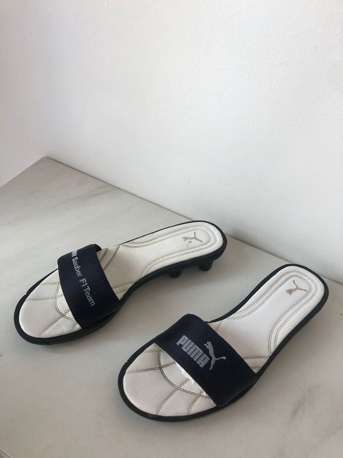 BMW × Puma Puma x BMW Sauber F1 viral rare vintage y2k Size US 7 / IT 37 - 8 Thumbnail