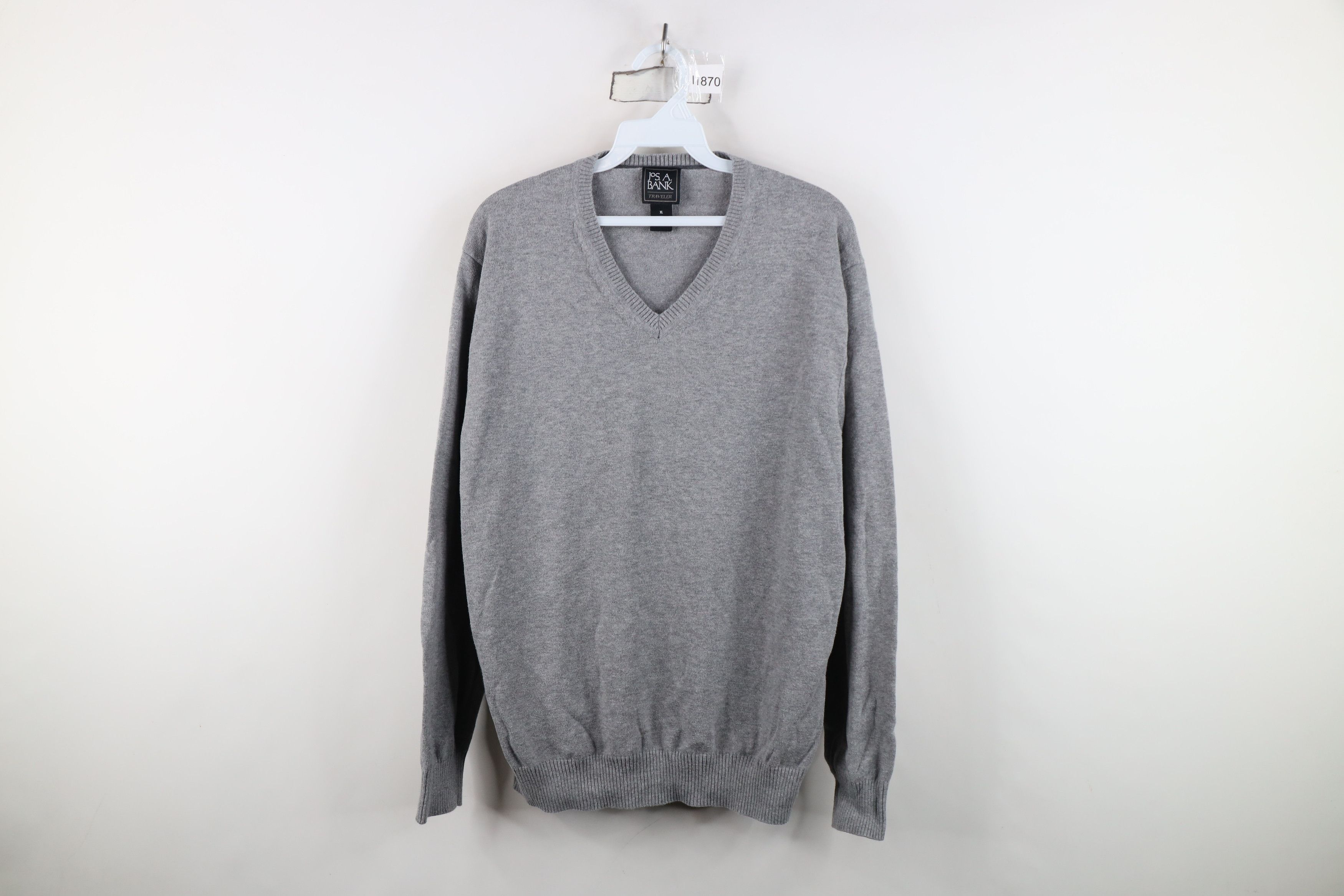Jos. A. Bank Jos A Bank Traveler Pima Cotton Knit V-Neck Sweater Gray Size US XL / EU 56 / 4 - 1 Thumbnail