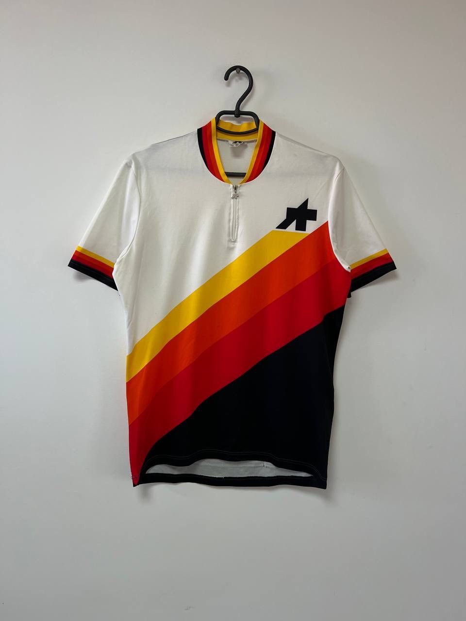 Other Assos Cycling Jersey Bicycle Shirt Switzerland Bike XLG Size US XL / EU 56 / 4 - 2 Thumbnail