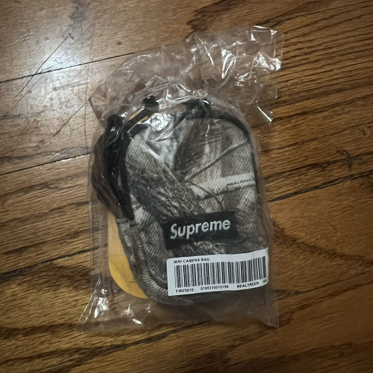Supreme Supreme Denim Mini Utility Bag FW25 Real tree camo One Size Size ONE SIZE - 4 Thumbnail