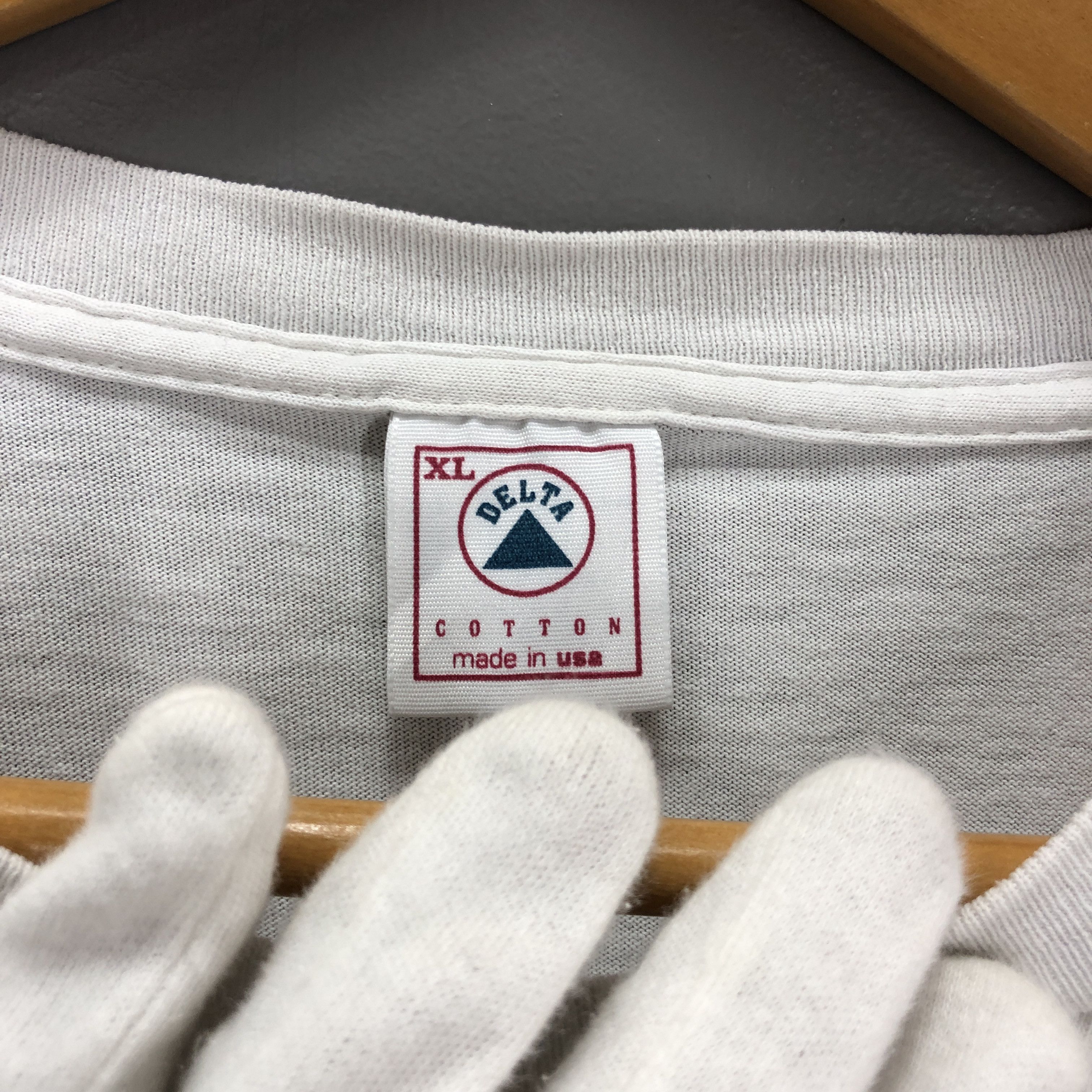Delta 90s Vintage HUSKY Crew Neck T Shirt #1584/01 Size US XL / EU 56 / 4 - 9 Thumbnail