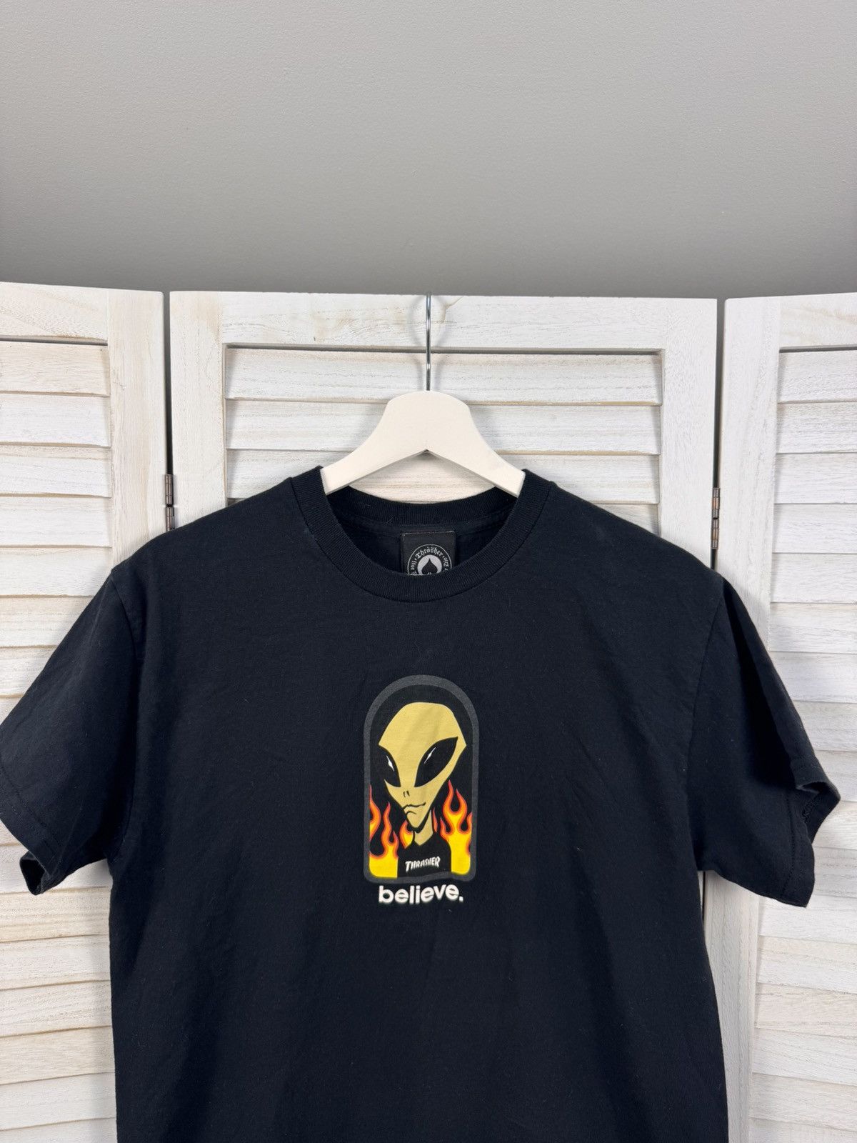 Thrasher Men’s Black Thrasher x Alien Workshop "Believe". Size US M / EU 48-50 / 2 - 4 Thumbnail