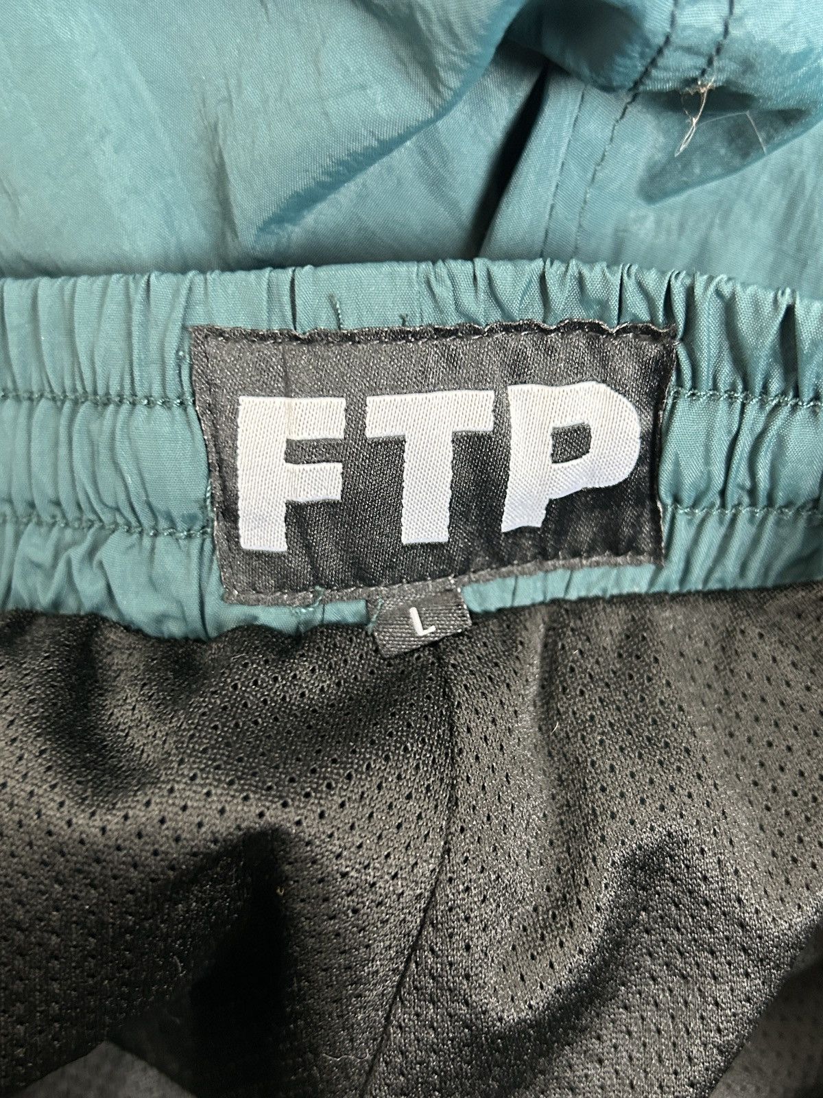 Fuck The Population FTP Fuck The Population Nylon Trousers Pants Size L Size US 34 / EU 50 - 9 Thumbnail