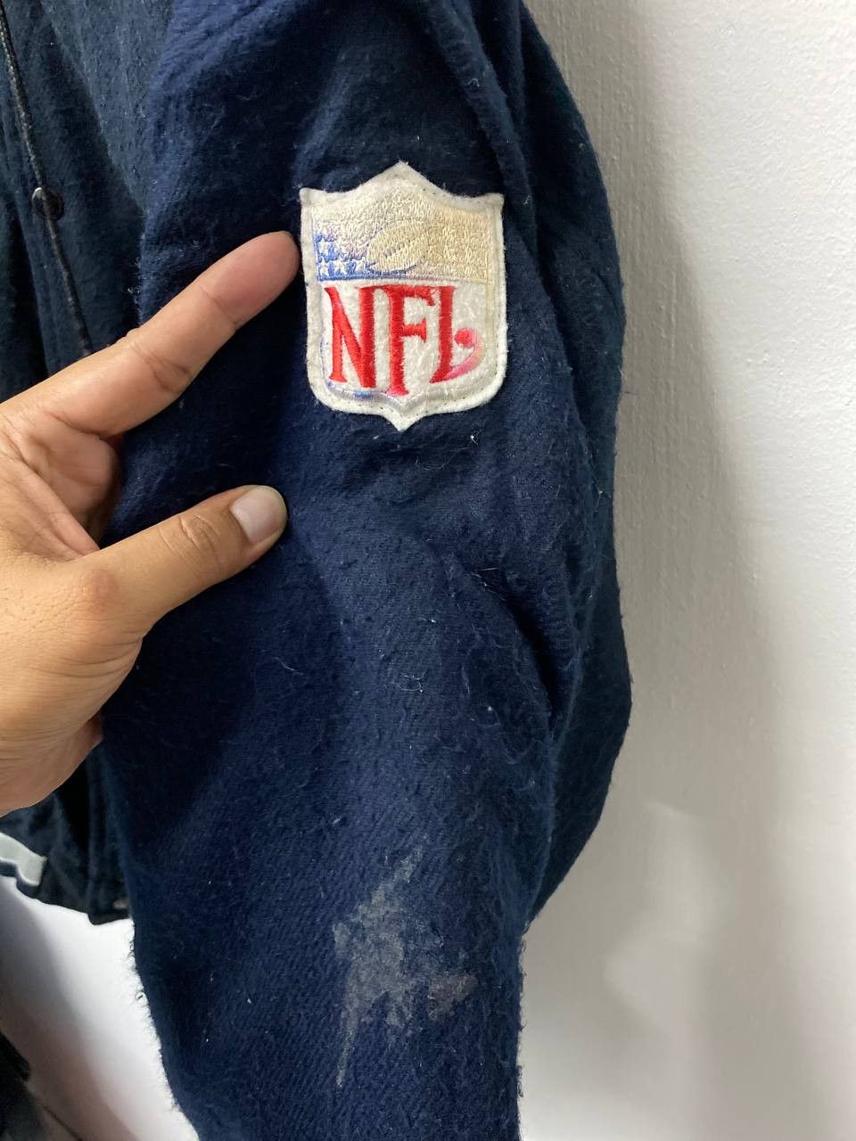 NFL vintage nfl oakland raiders big logo back bomber jacket Size US XL / EU 56 / 4 - 5 Thumbnail