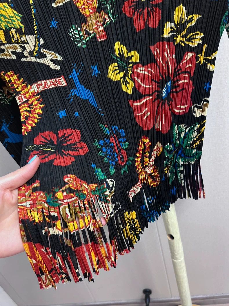 Issey Miyake Issey Miyake size:3 Floral tassel top Size M / US 6-8 / IT 42-44 - 2 Thumbnail
