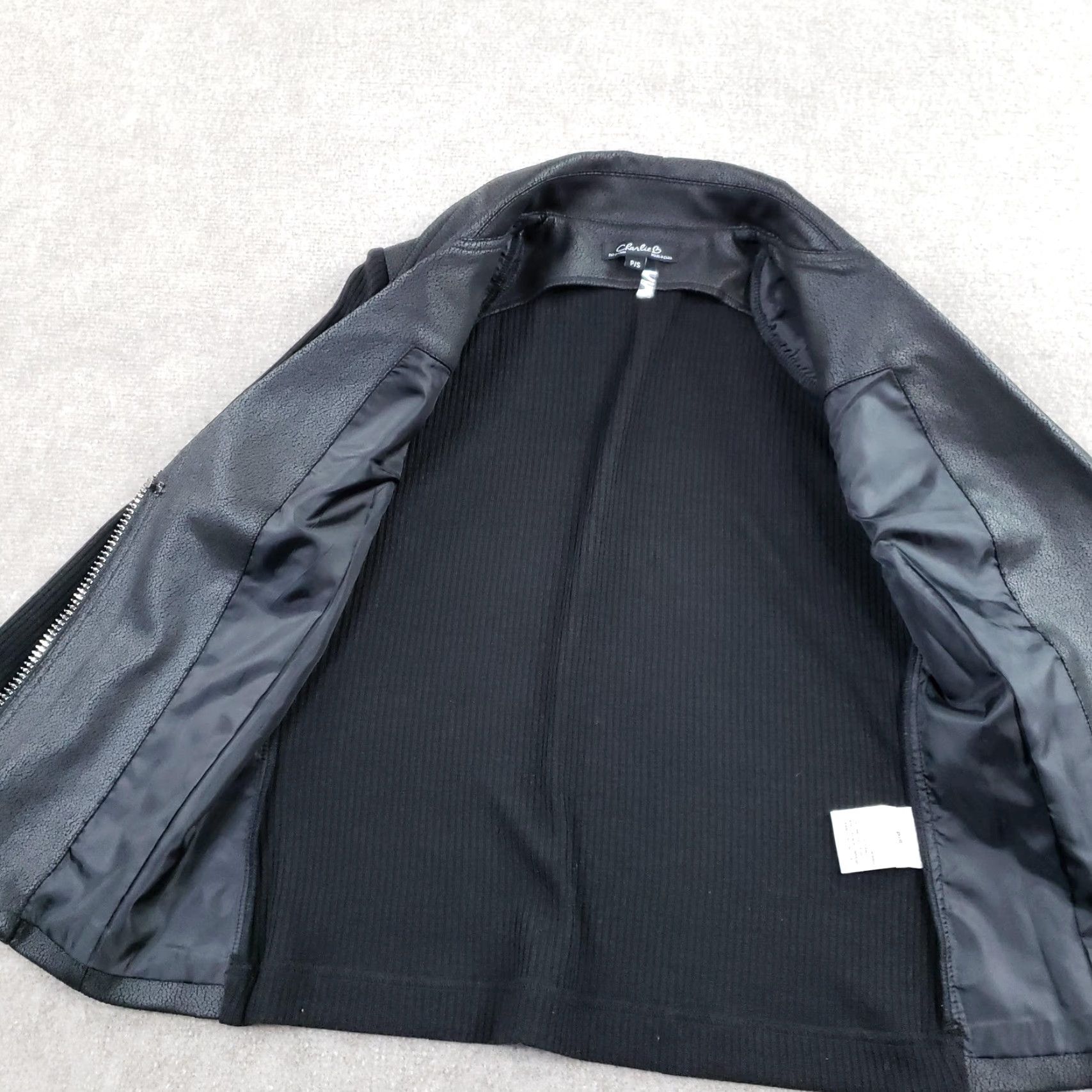 Vintage Charlie B Jacket Womens Small Black Faux Leather Moto Faux Zip C6273-704B Size S / US 4 / IT 40 - 7 Thumbnail