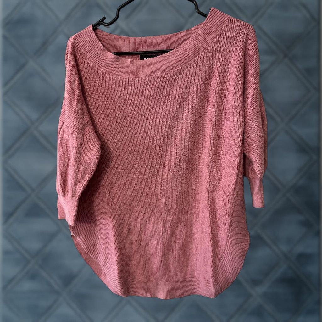 Express Express Womens Small Pink Round Neck Solid 3/4 Sleeve Sweater Top Solid Size S / US 4 / IT 40 - 1 Thumbnail