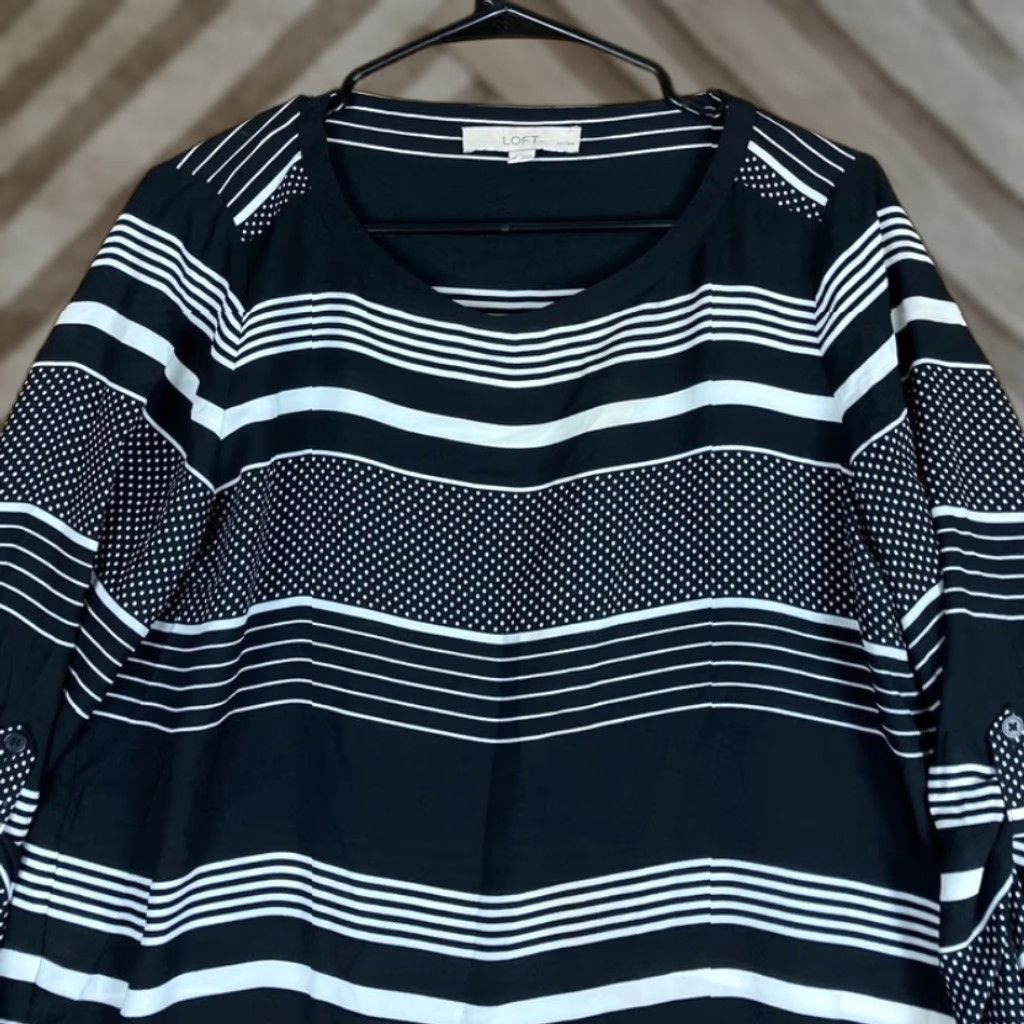 Loft VINTAGE LOFT Blouse Womens Black White Stripes Dot Print Petite Roll Tab Sleeve MP Size M / US 6-8 / IT 42-44 - 1 Thumbnail