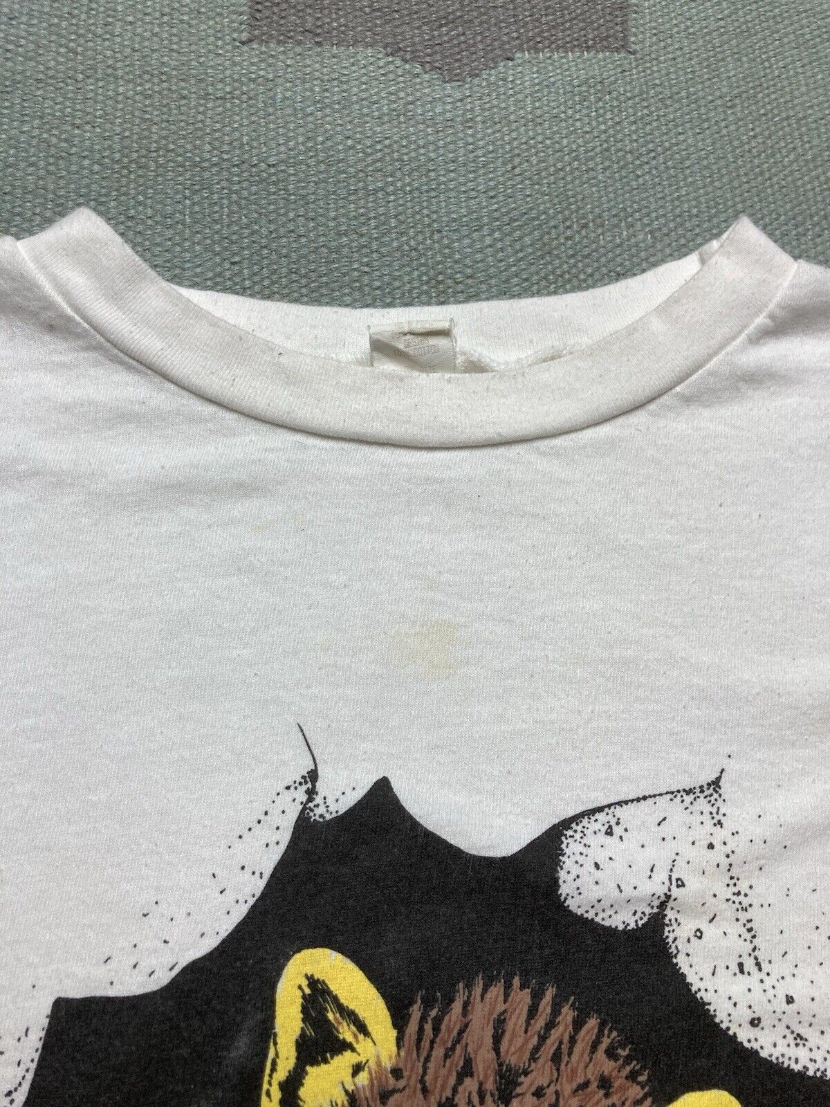 Vintage 90s t shirt peace tiger cub animal cute oversized XL long Size US XL / EU 56 / 4 - 6 Thumbnail