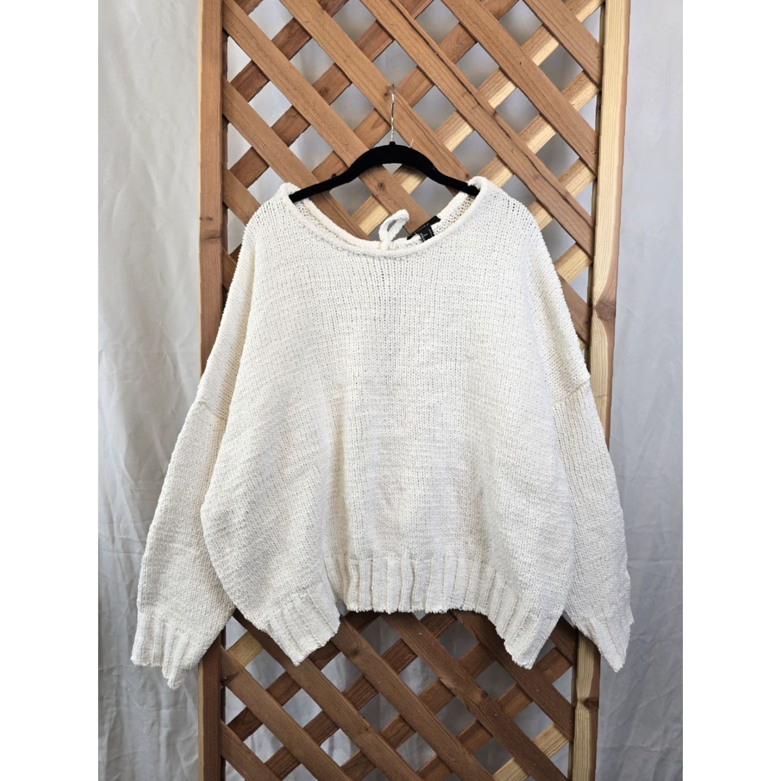 Forever 21 Forever 21 Women's Sweater Crossover Tie-Back White Large- Knit - NEW Size L / US 10 / IT 46 - 6 Thumbnail