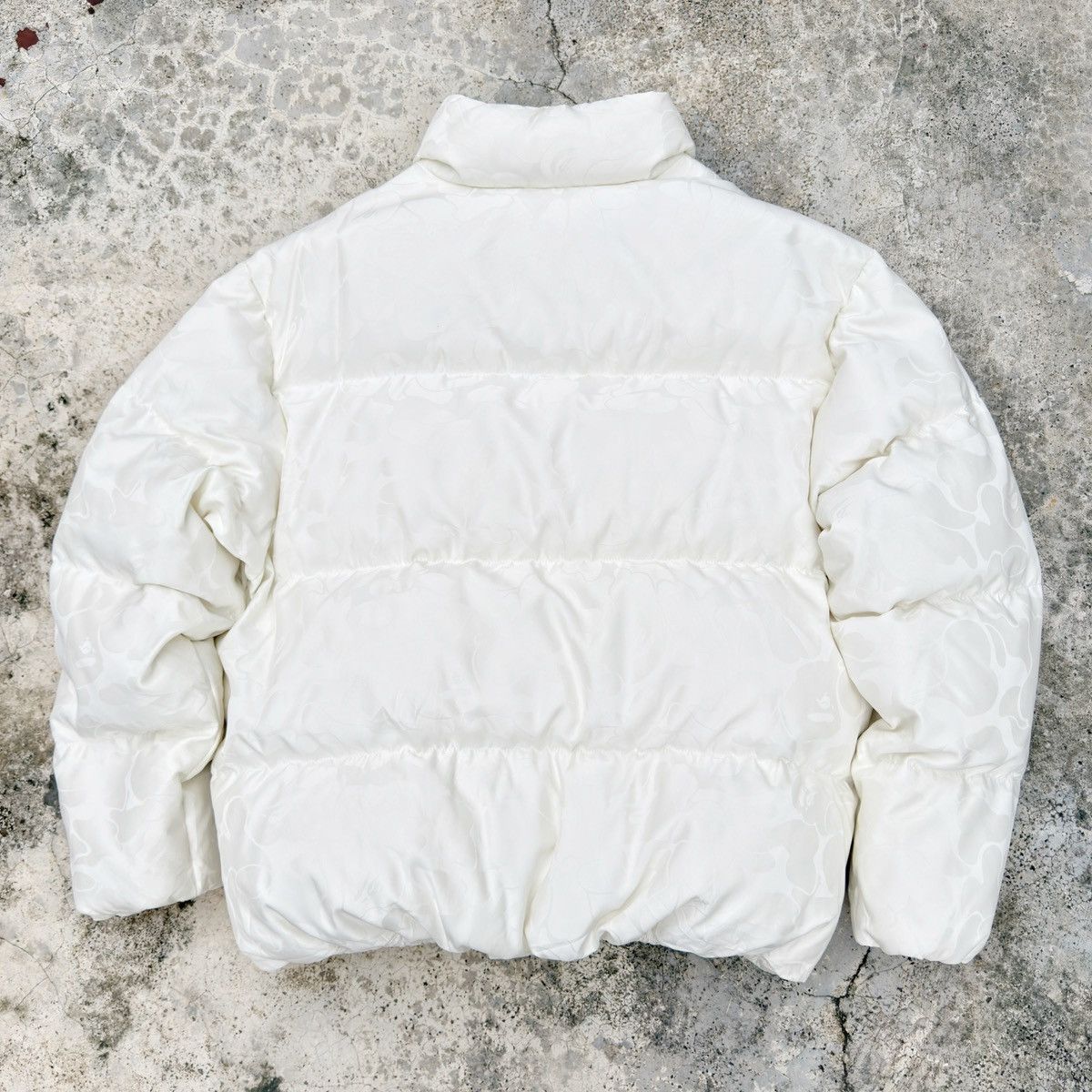 Bape Bape TONAL SOLID CAMO White Puffer Down Jacket Size US M / EU 48-50 / 2 - 2 Thumbnail