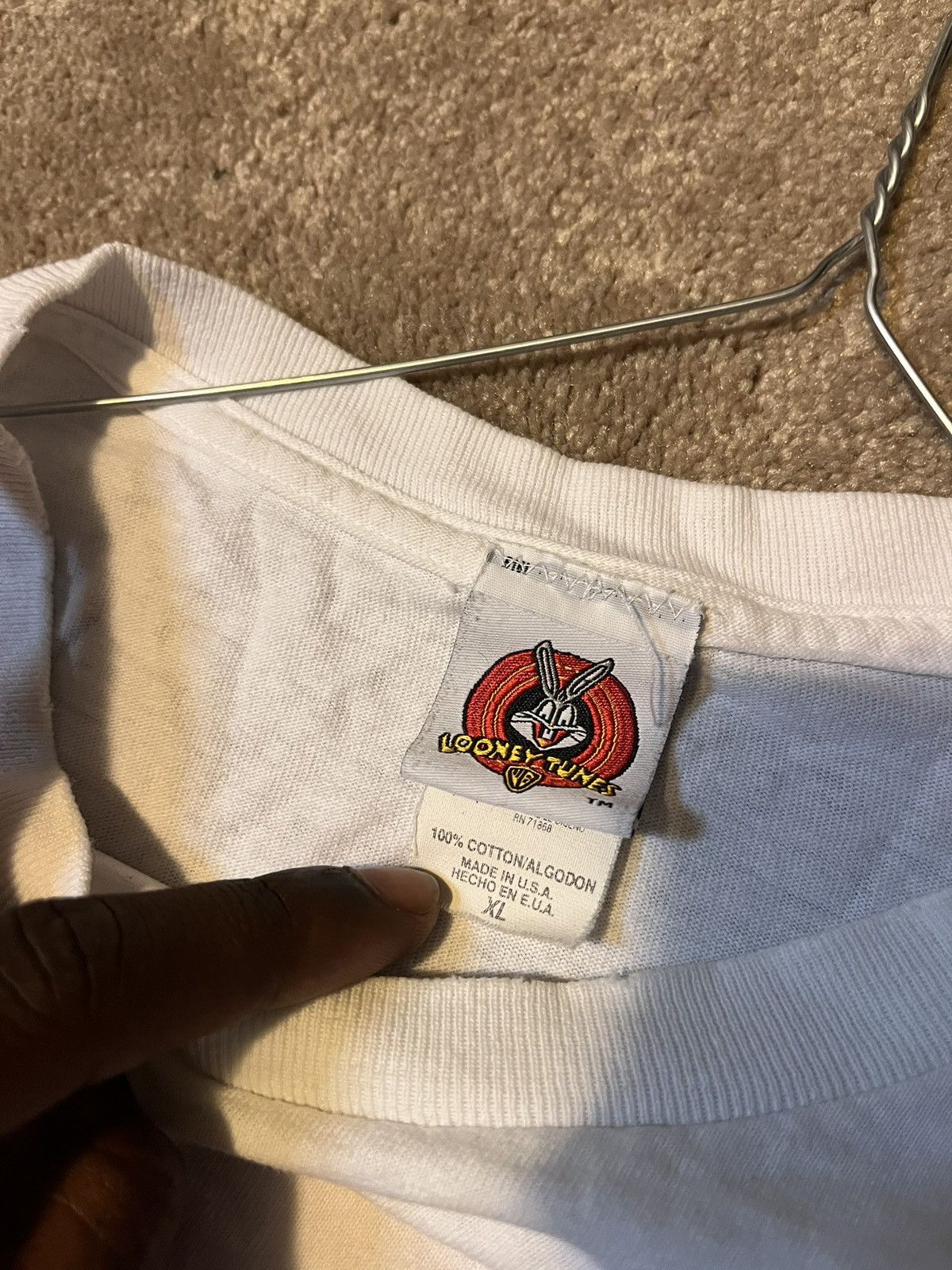 Vintage Vintage Taz Looney Tunes Tee Size US L / EU 52-54 / 3 - 3 Thumbnail