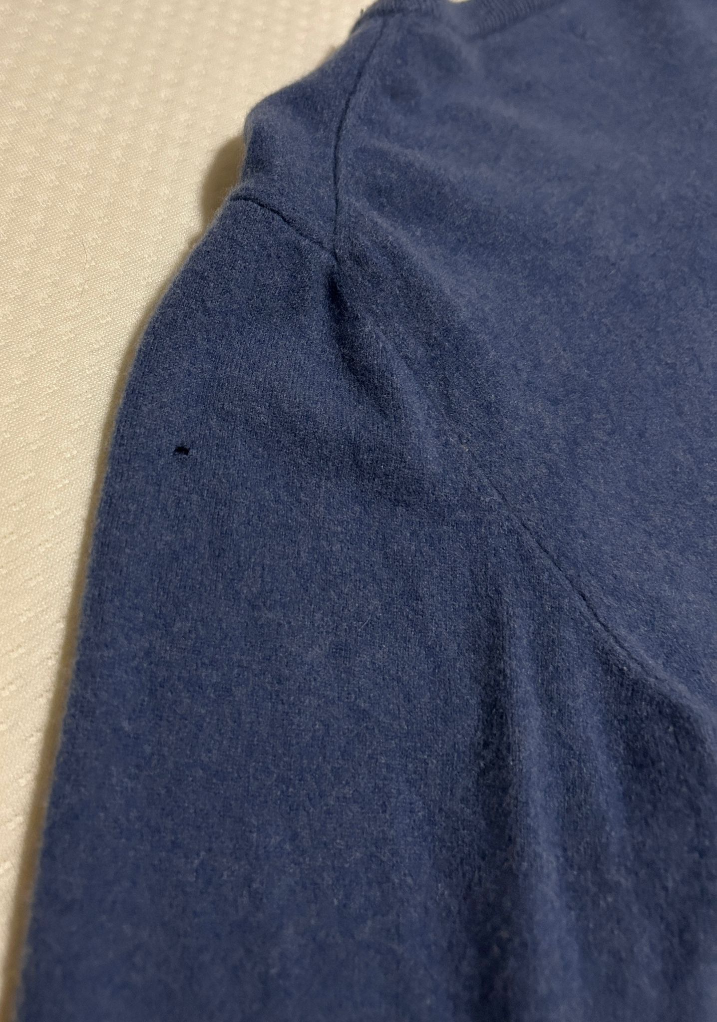 Gant Elegant| Casual |Sweater | 100% wool| Gant | L Size US L / EU 52-54 / 3 - 7 Thumbnail