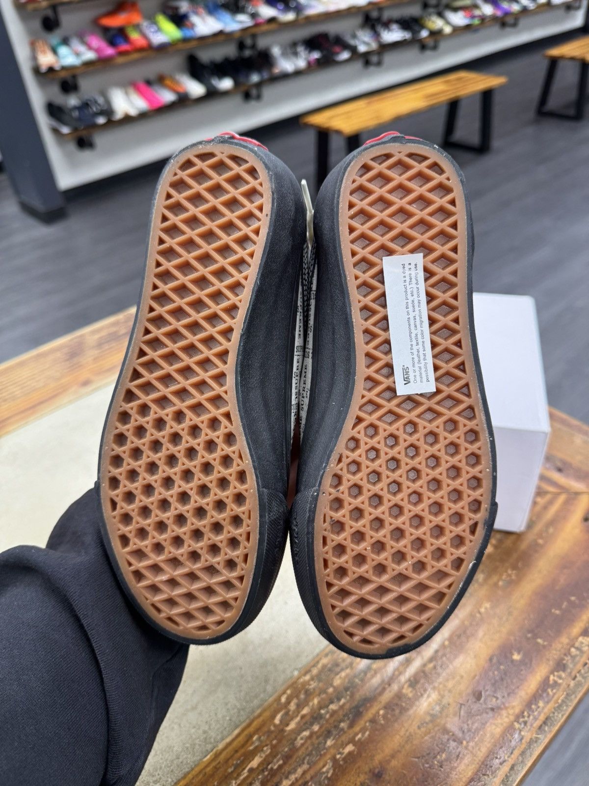 Supreme × Vans Supreme X Vans Grid White (SIZE 4.5M) Size US 5 / EU 37 - 5 Thumbnail