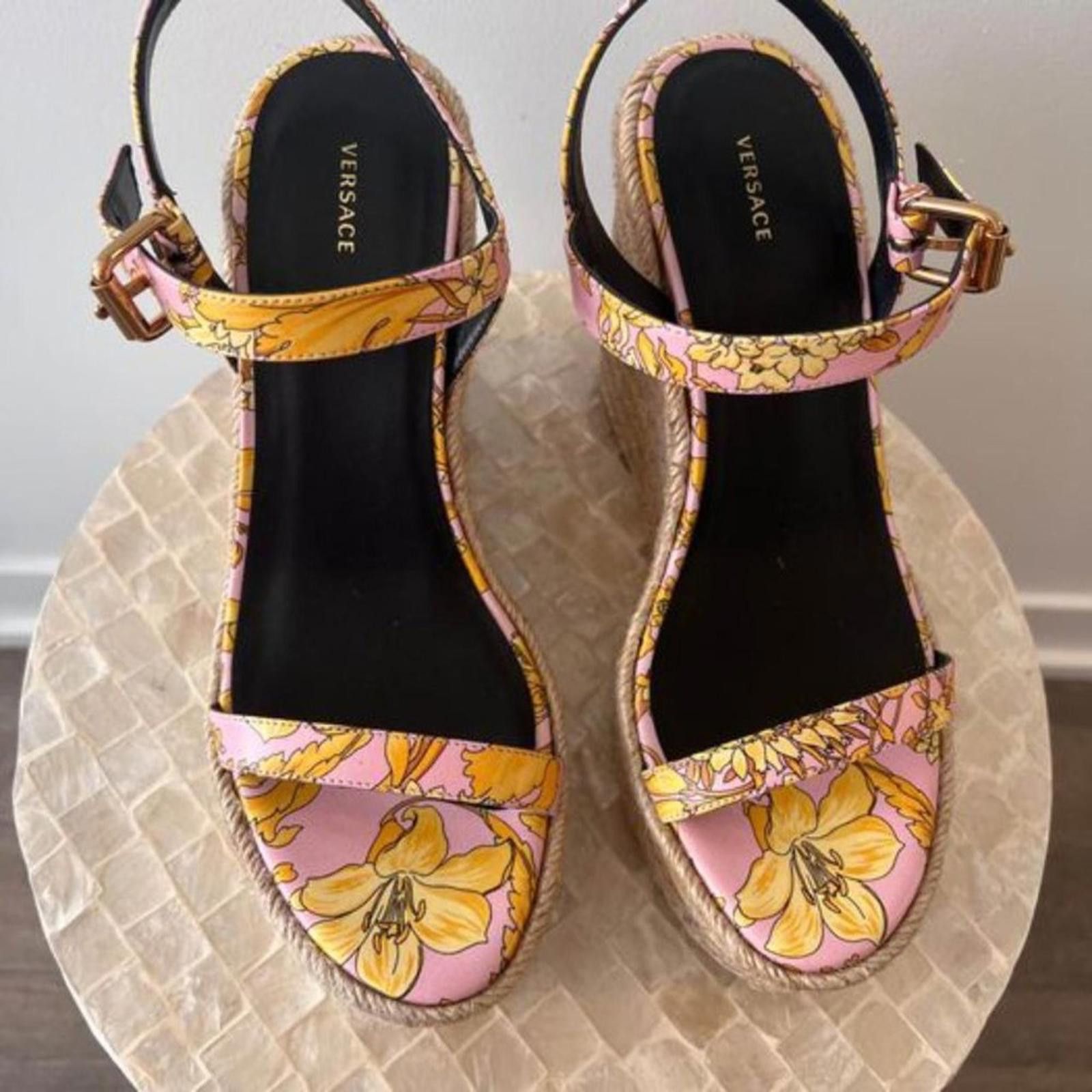 Versace Versace Floral Espadrilles Wedge Heel Pink Barocco Size US 10 / IT 40 - 3 Thumbnail