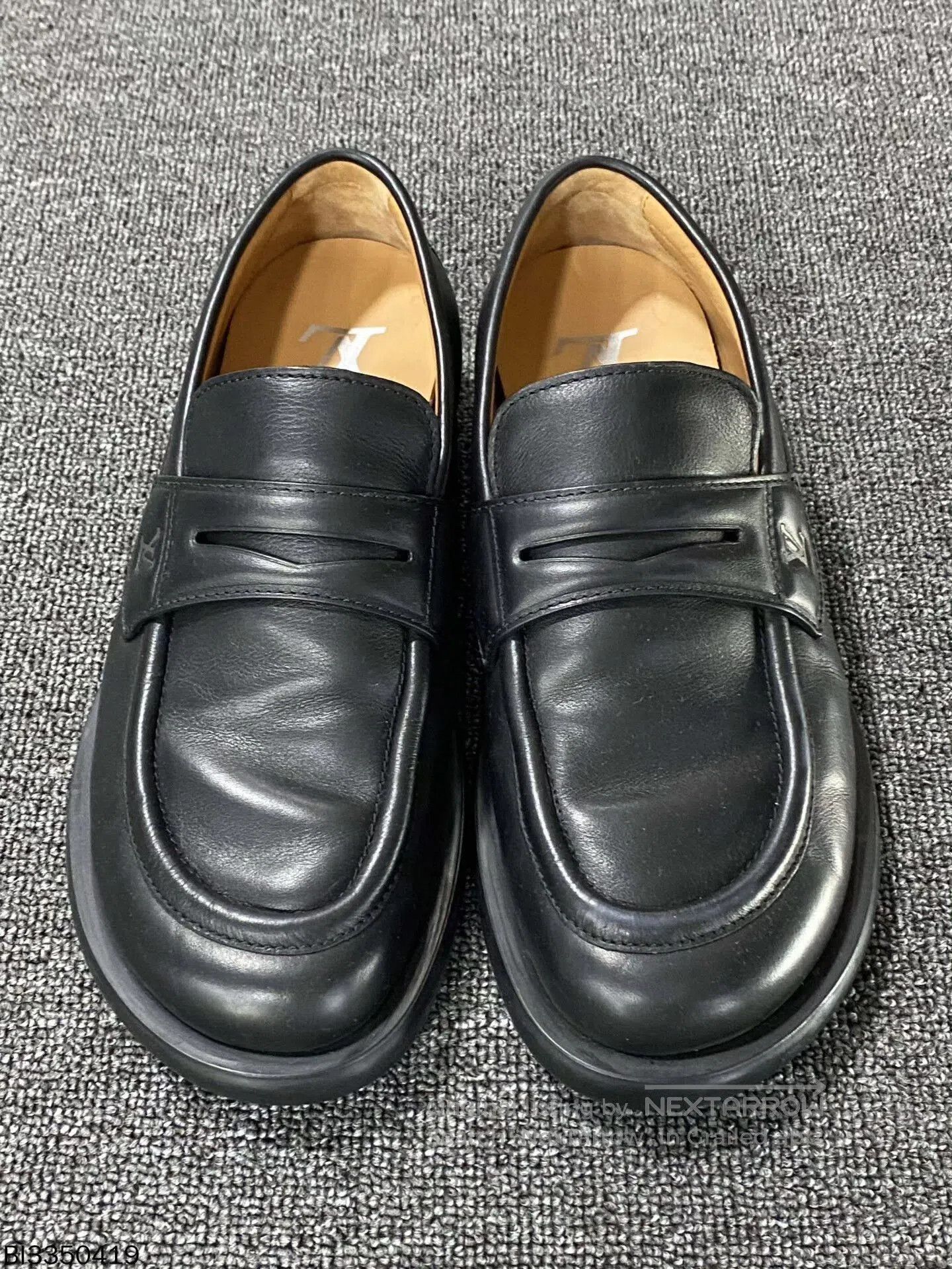 Louis Vuitton louis vuitton men's leather loafers size 42.5. Size US 9 / EU 42 - 5 Thumbnail