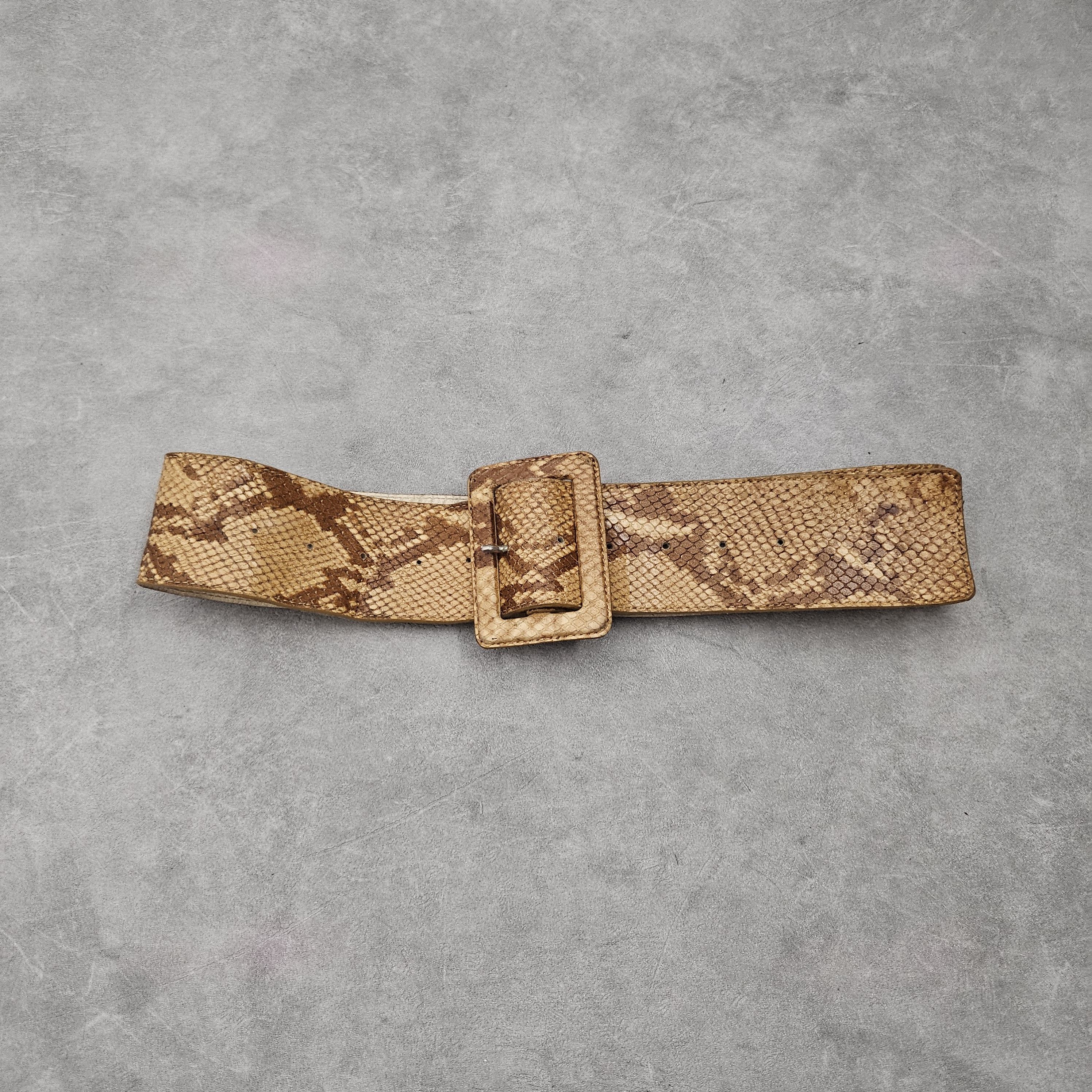If Six Was Nine Brown vintage snakeskin belt Size ONE SIZE - 2 Thumbnail