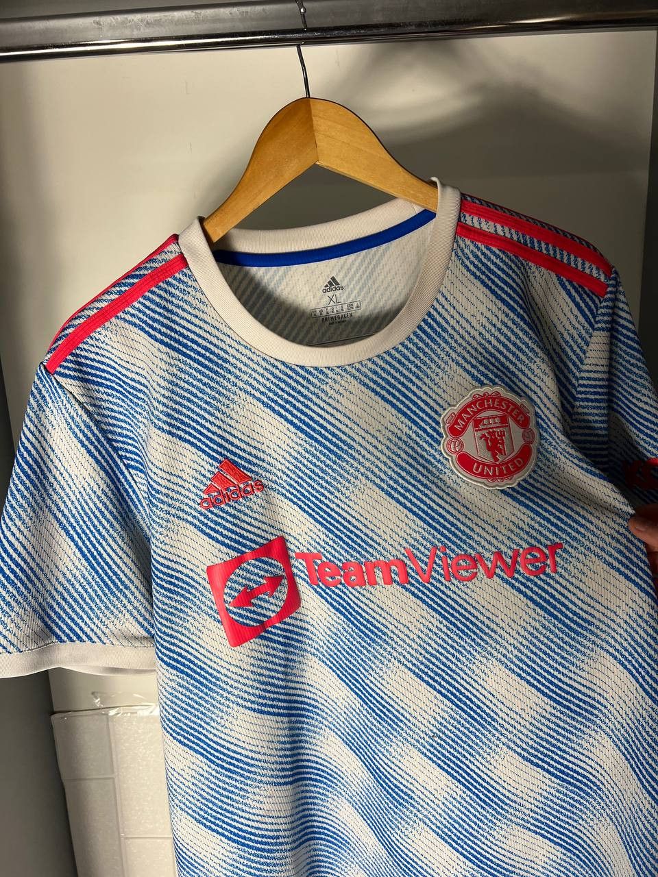 Adidas VINTAGE ADIDAS FC MANCHESTER UNITED ENGLAND SOCCER JERSEY Size US XXL / EU 58 / 5 - 6 Thumbnail
